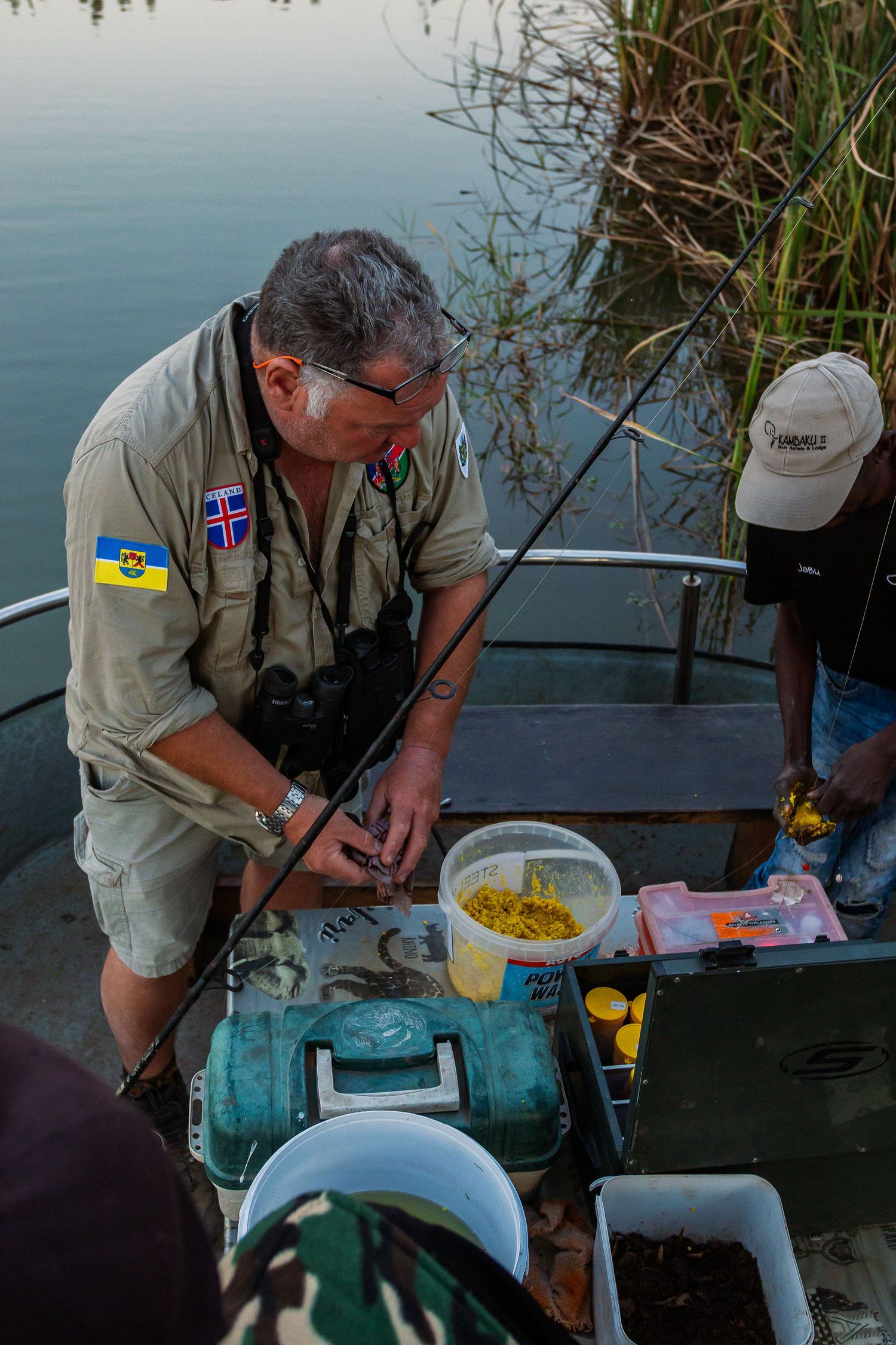 Kambaku II Boat Safaris & Lodge