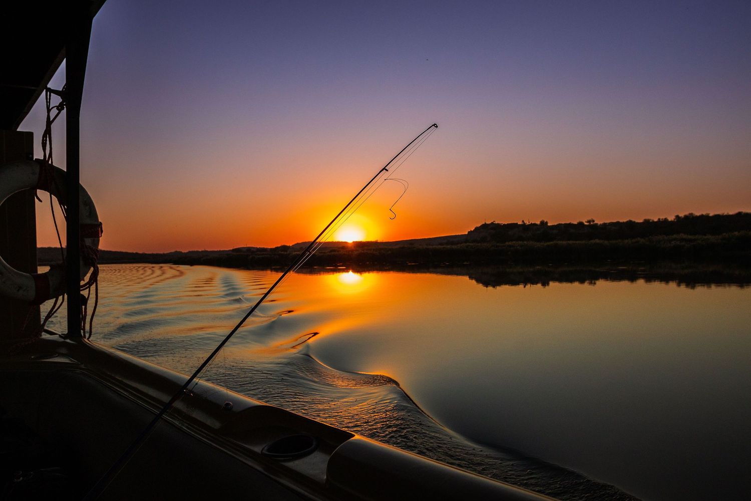 Kambaku II Boat Safaris & Lodge