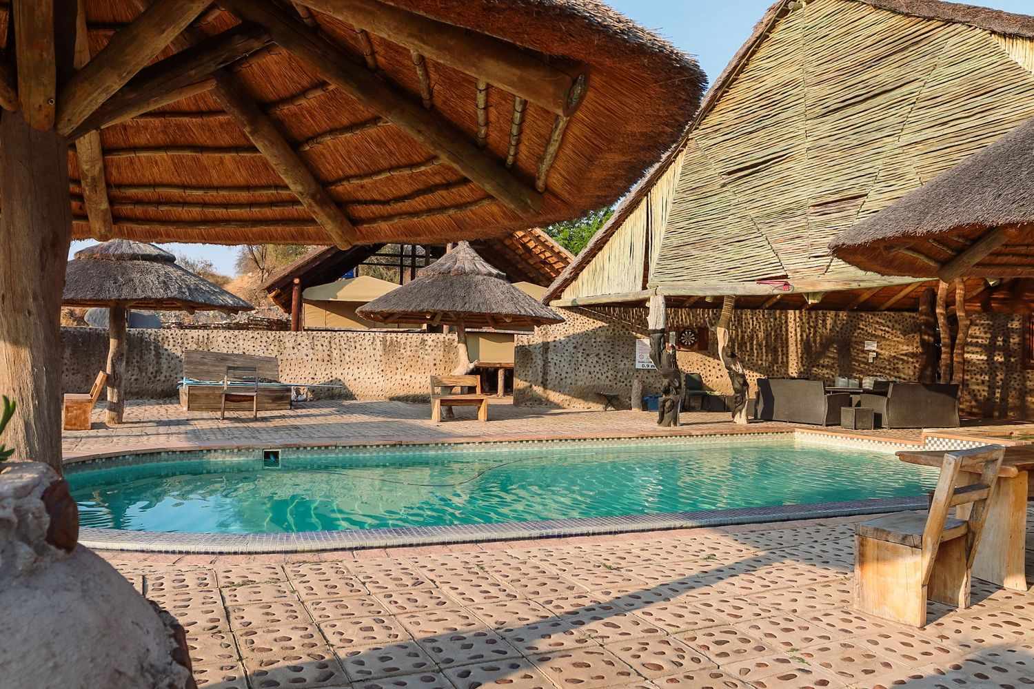 Kambaku II Boat Safaris & Lodge