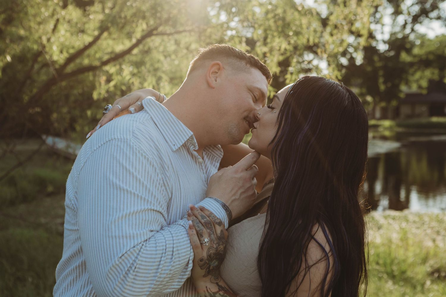 Keely King photography Captures authentic kiss between a newly engaged couple in Catoosa Oklahoma.