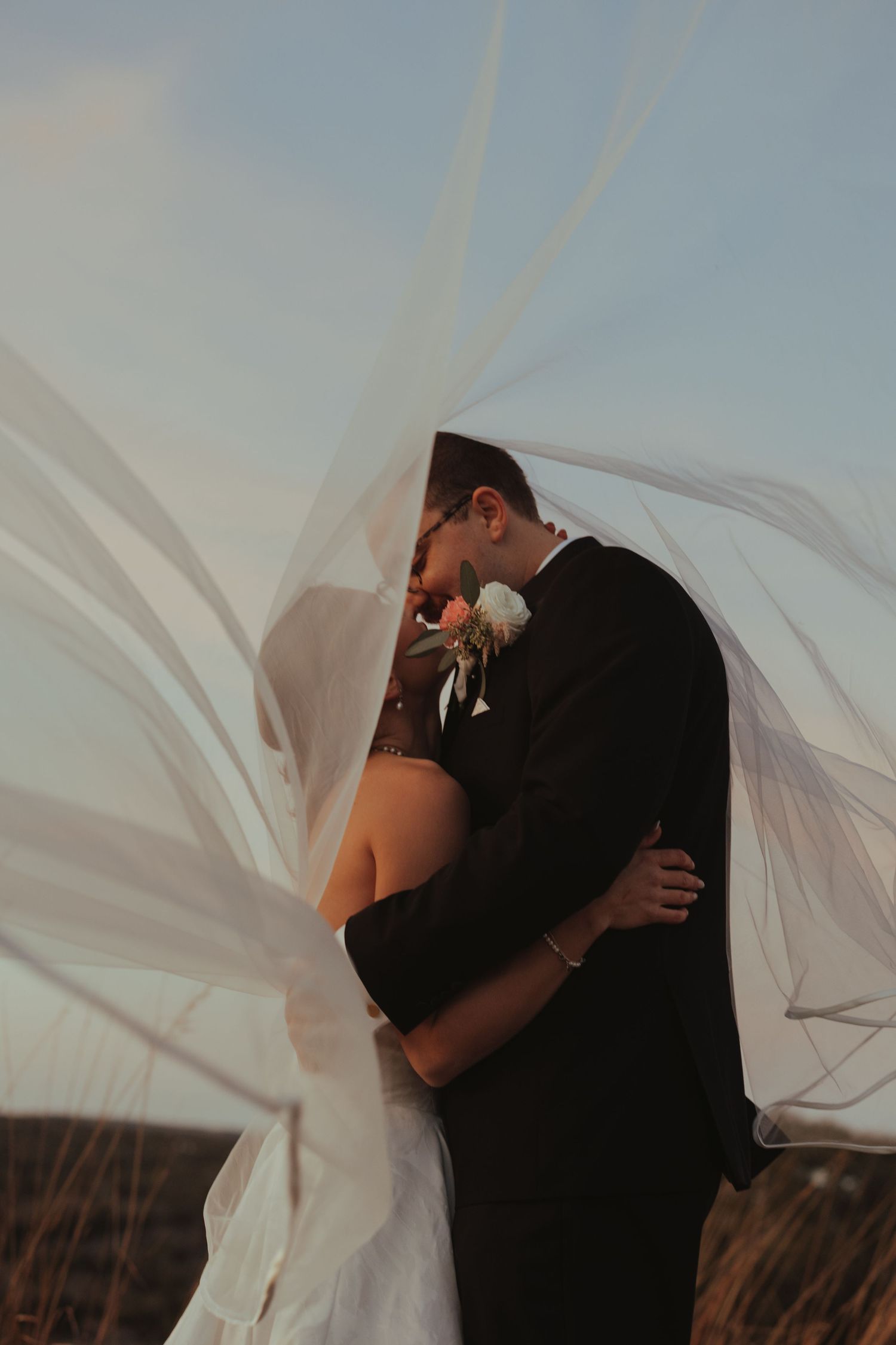 Dallas Texas wedding photographer capturing bride and groom