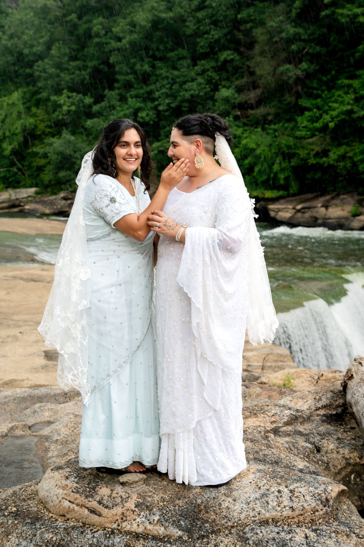 Wedding, couples, and lifestyle photography by Siler Productions, a Kentucky wedding photographer.