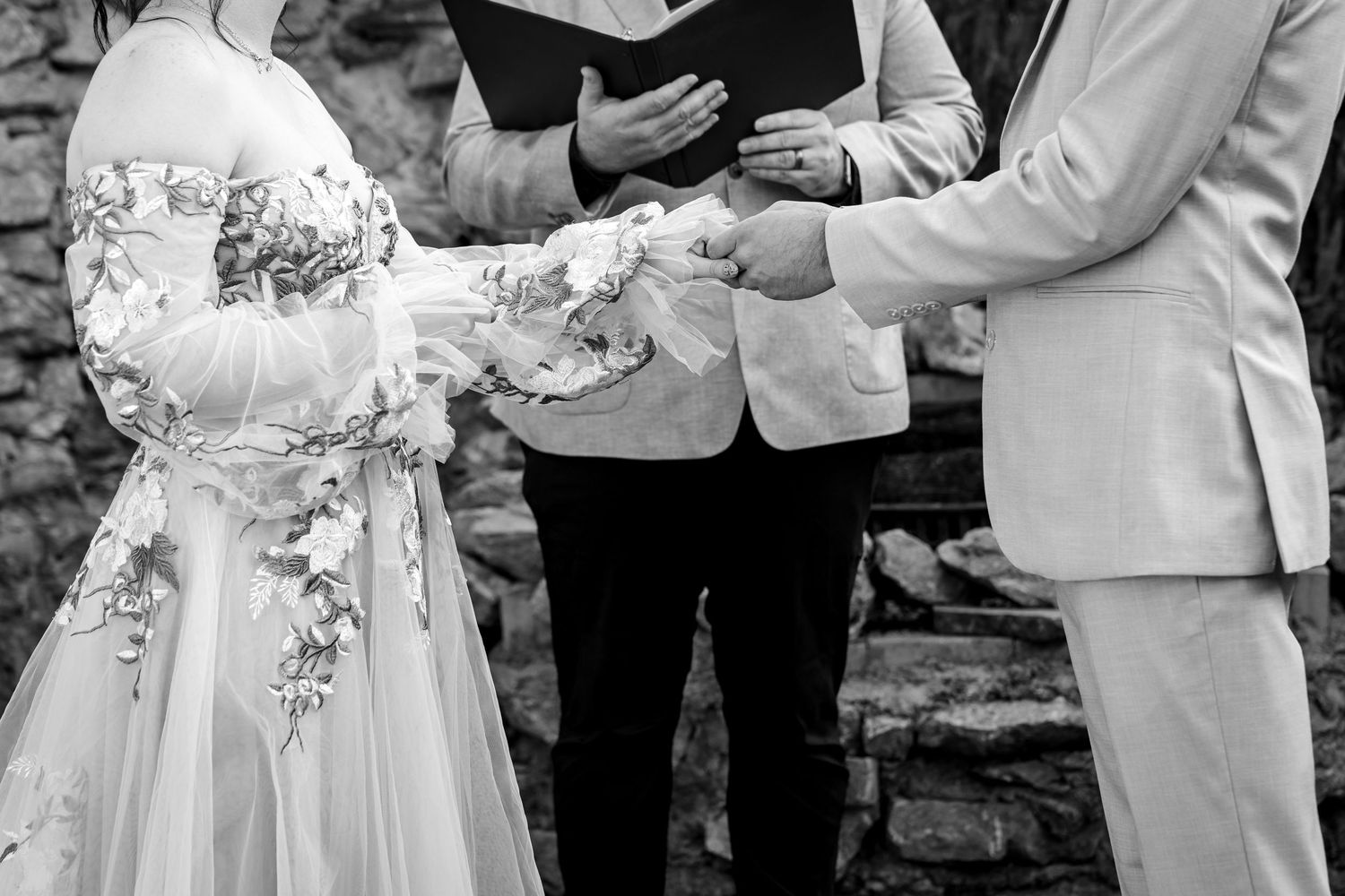 Wedding, couples, and lifestyle photography by Siler Productions, a Kentucky wedding photographer.