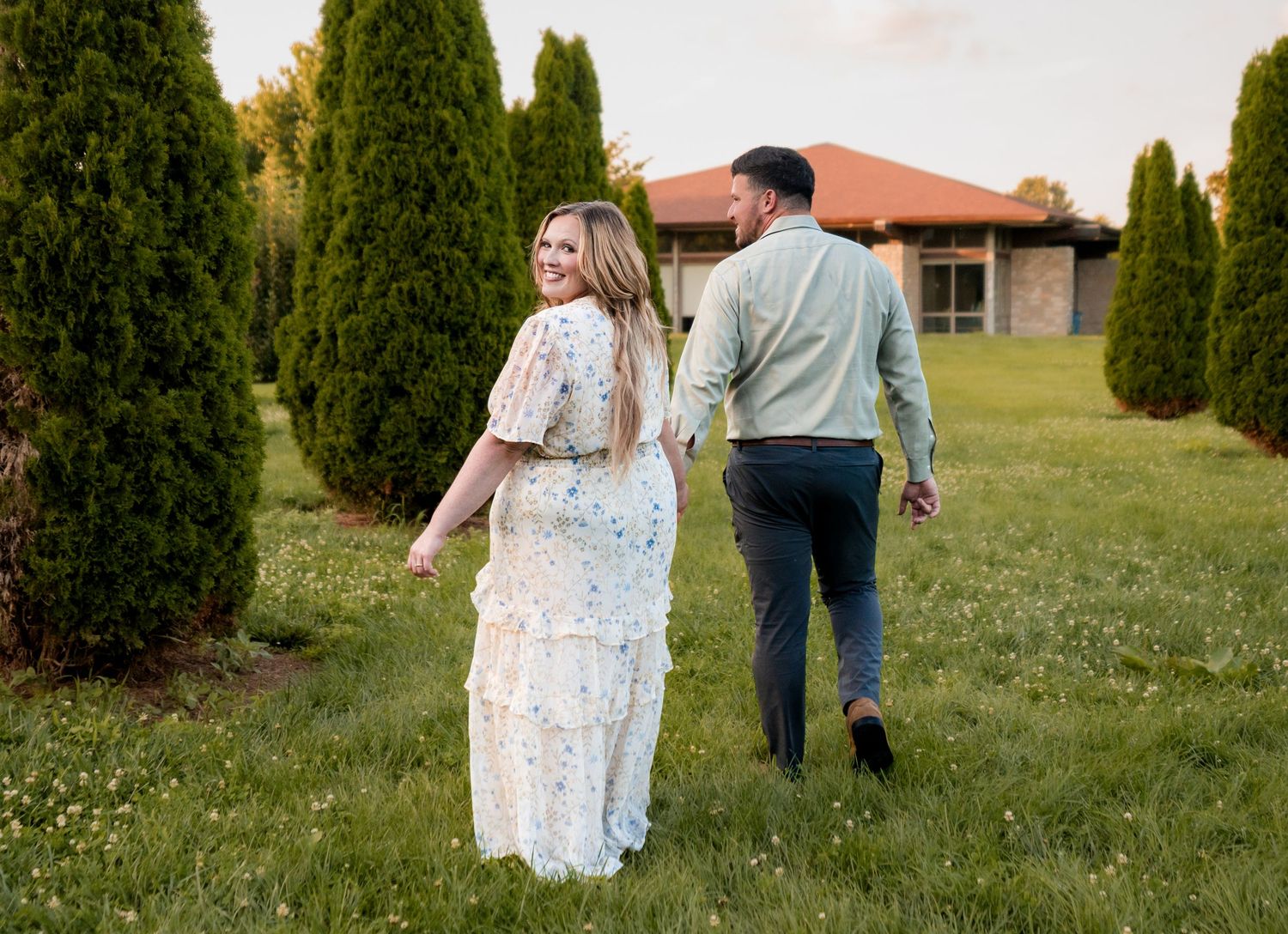 Wedding, couples, and lifestyle photography by Siler Productions, a Kentucky wedding photographer.