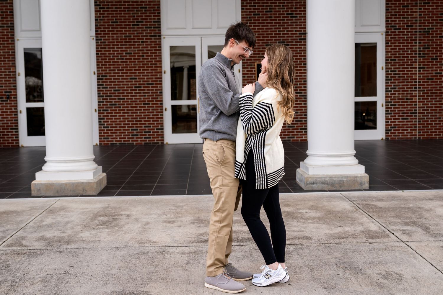 Wedding, couples, and lifestyle photography by Siler Productions, a Kentucky wedding photographer.