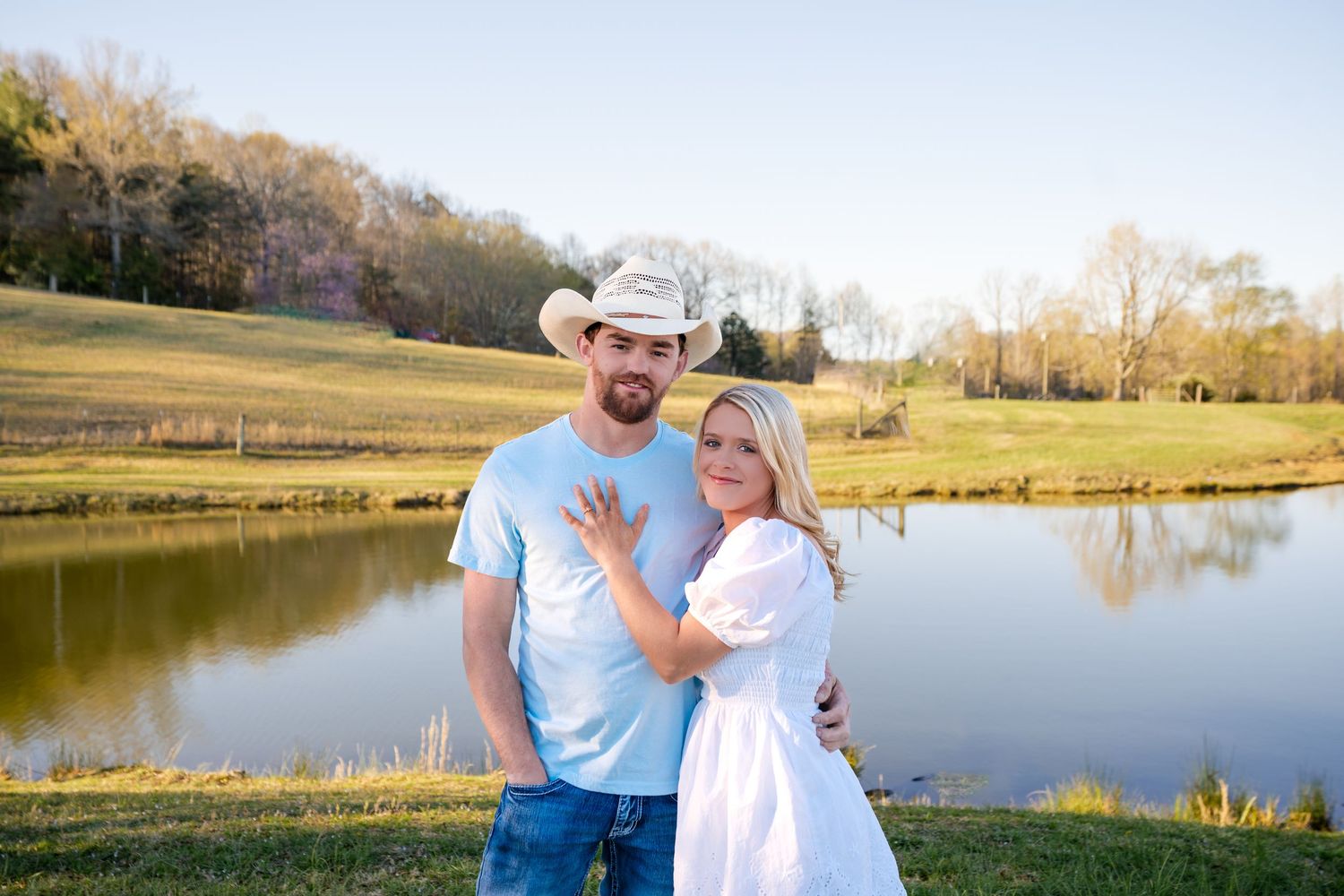 Wedding, couples, and lifestyle photography by Siler Productions, a Kentucky wedding photographer.