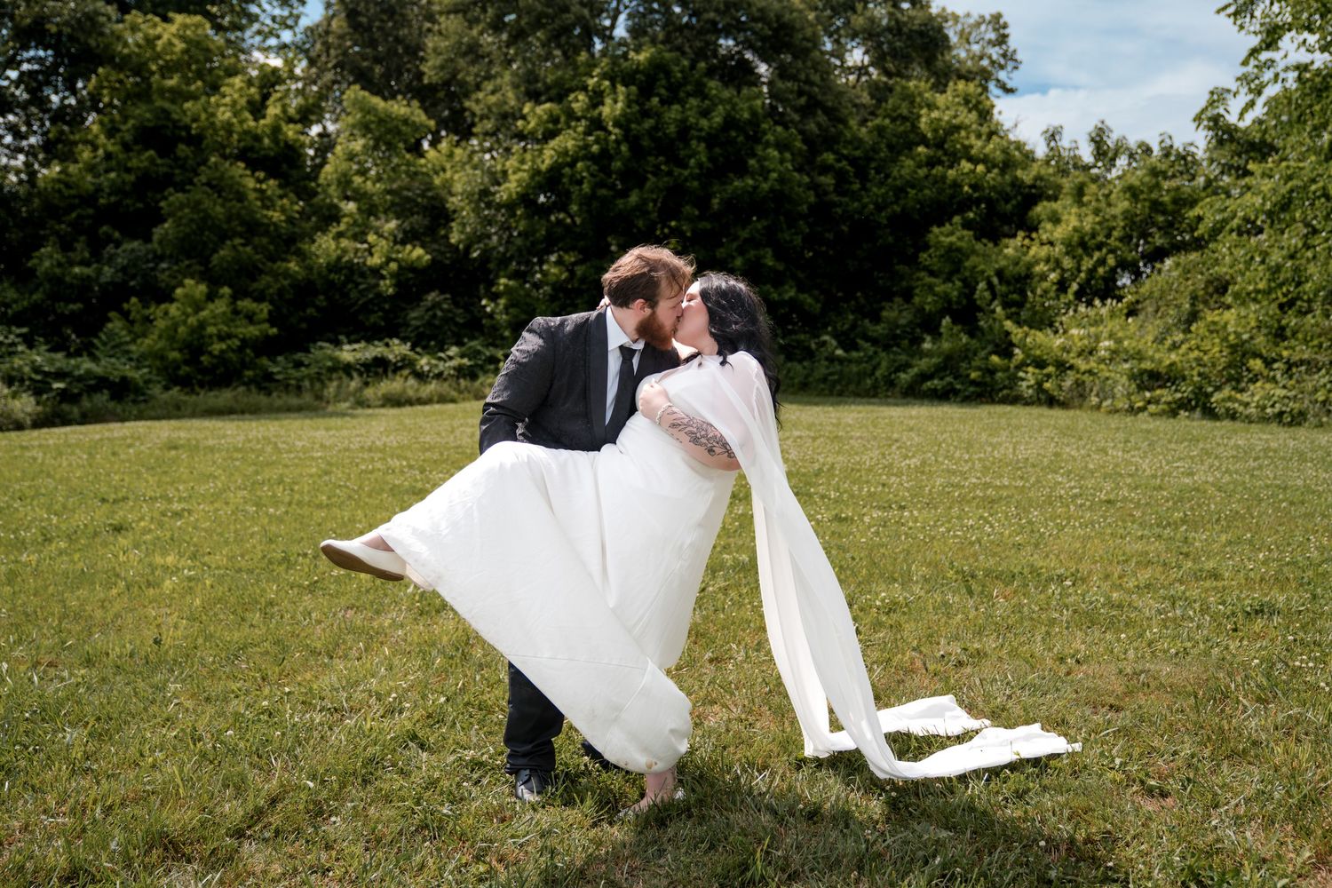 Wedding, couples, and lifestyle photography by Siler Productions, a Kentucky wedding photographer.