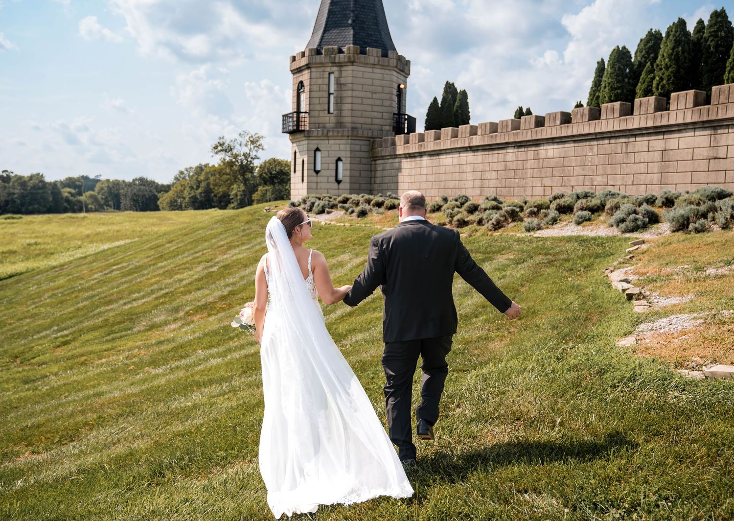 Wedding, couples, and lifestyle photography by Siler Productions, a Kentucky wedding photographer.