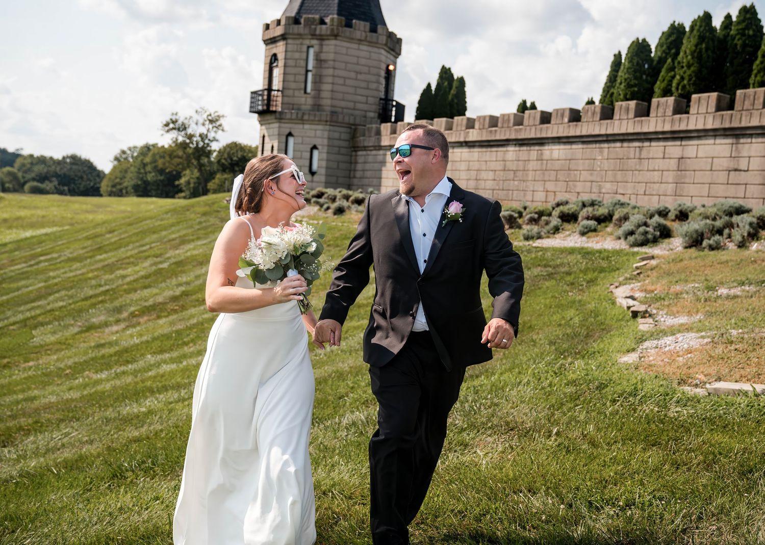 Wedding, couples, and lifestyle photography by Siler Productions, a Kentucky wedding photographer.