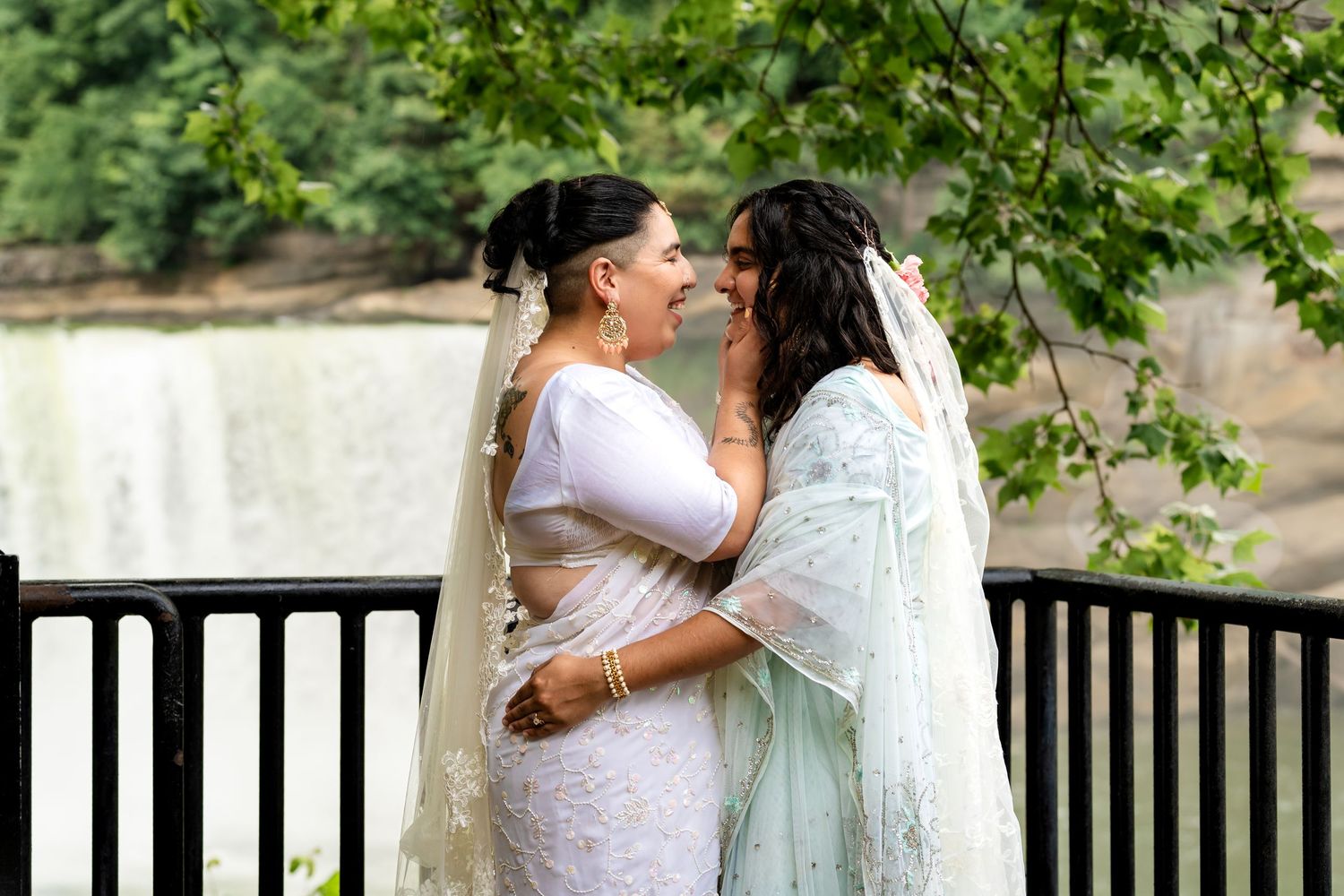 Wedding, couples, and lifestyle photography by Siler Productions, a Kentucky wedding photographer.
