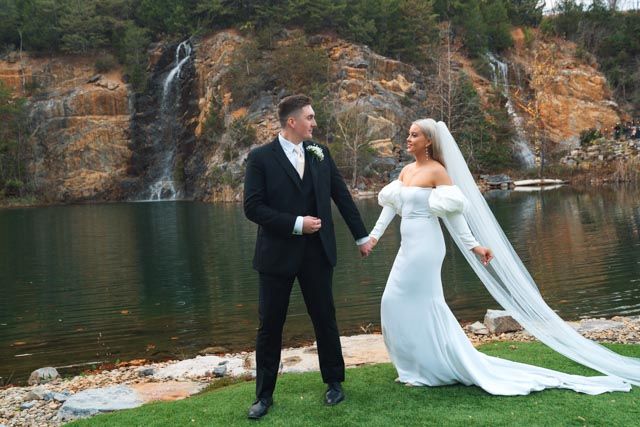 Wedding, couples, and lifestyle photography by Siler Productions, a Kentucky wedding photographer.
