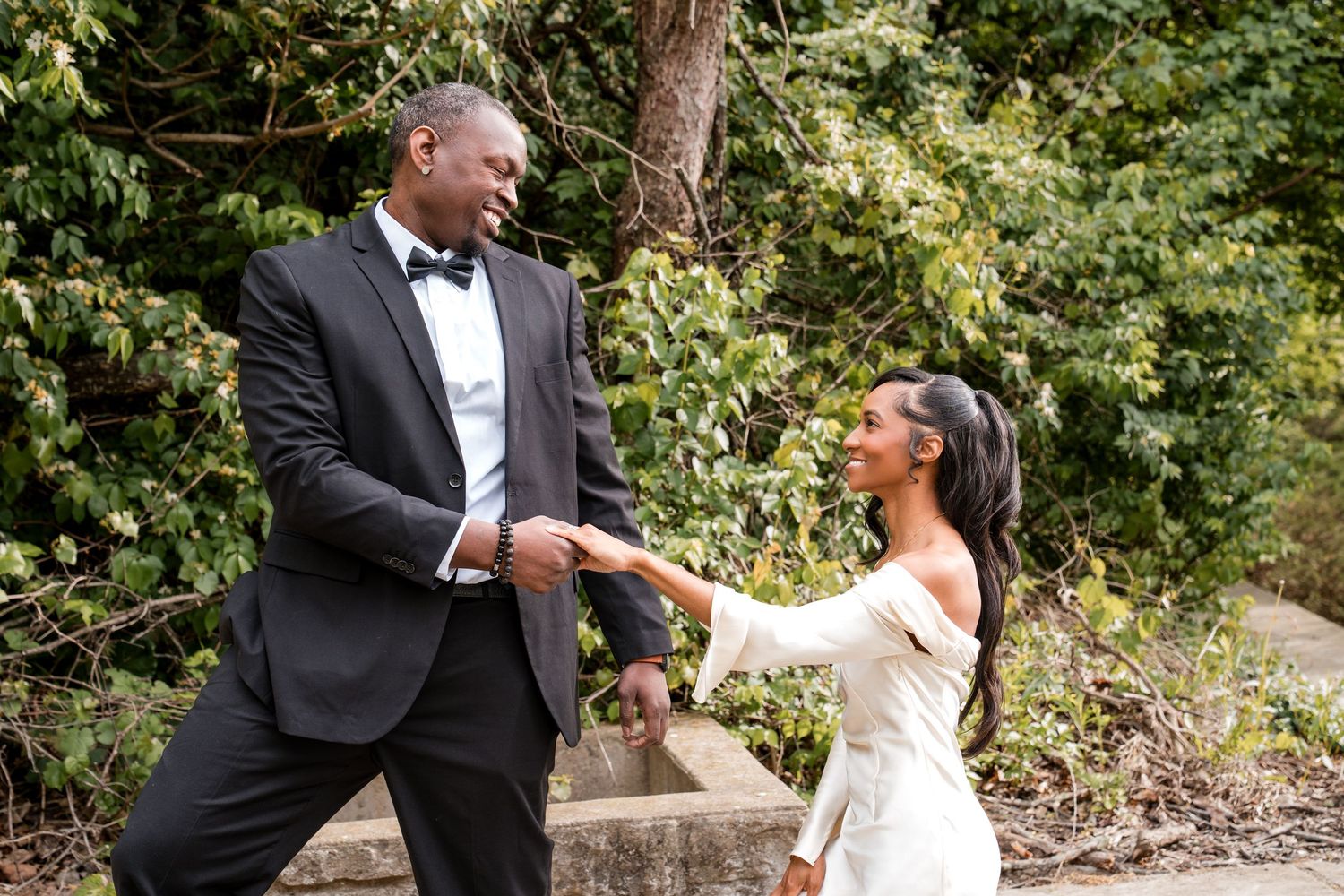 Wedding, couples, and lifestyle photography by Siler Productions, a Kentucky wedding photographer.