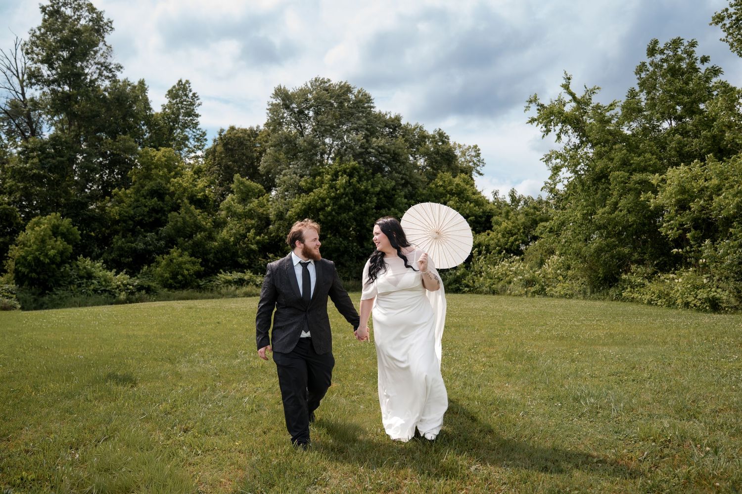 Wedding, couples, and lifestyle photography by Siler Productions, a Kentucky wedding photographer.