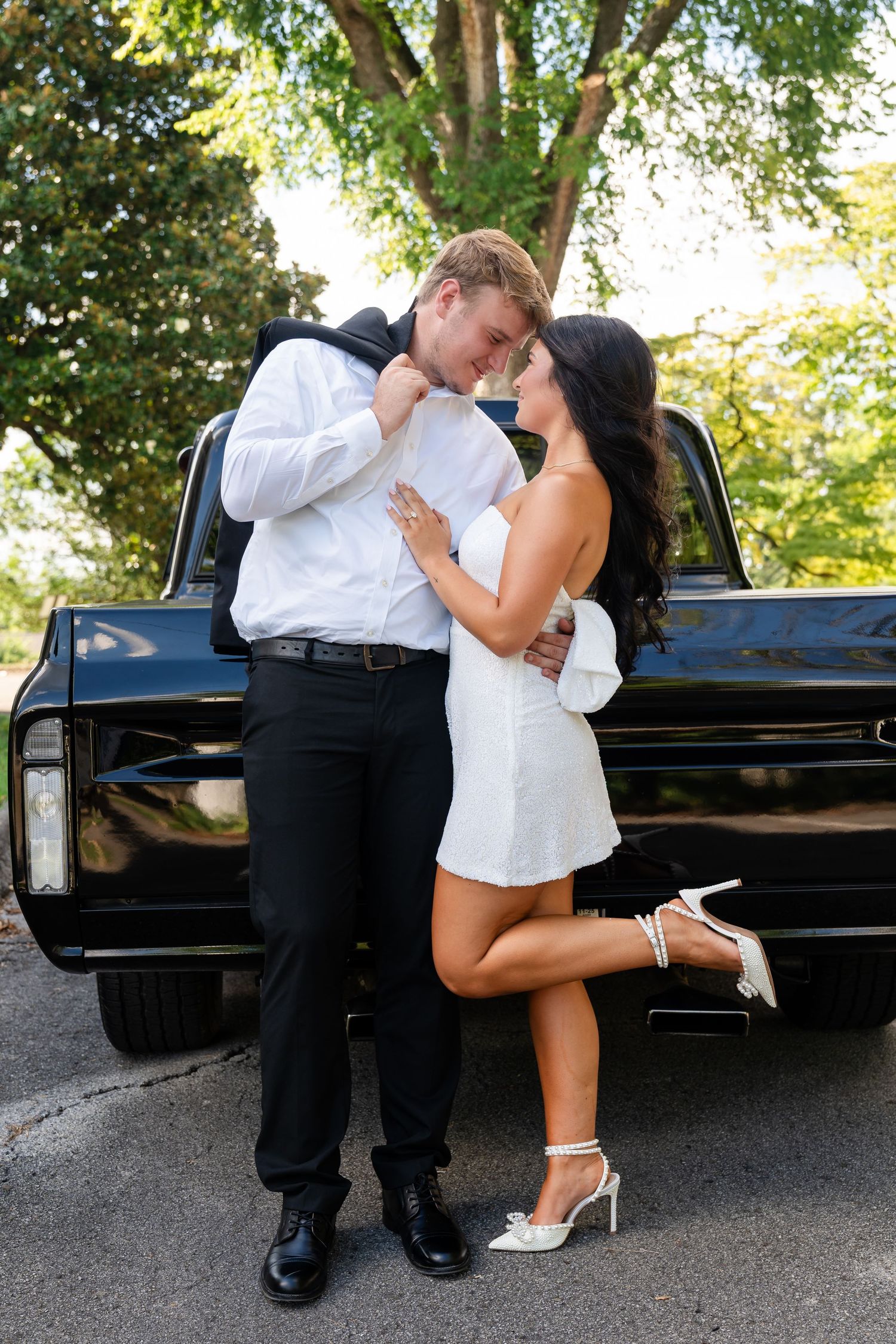 Wedding, couples, and lifestyle photography by Siler Productions, a Kentucky wedding photographer.