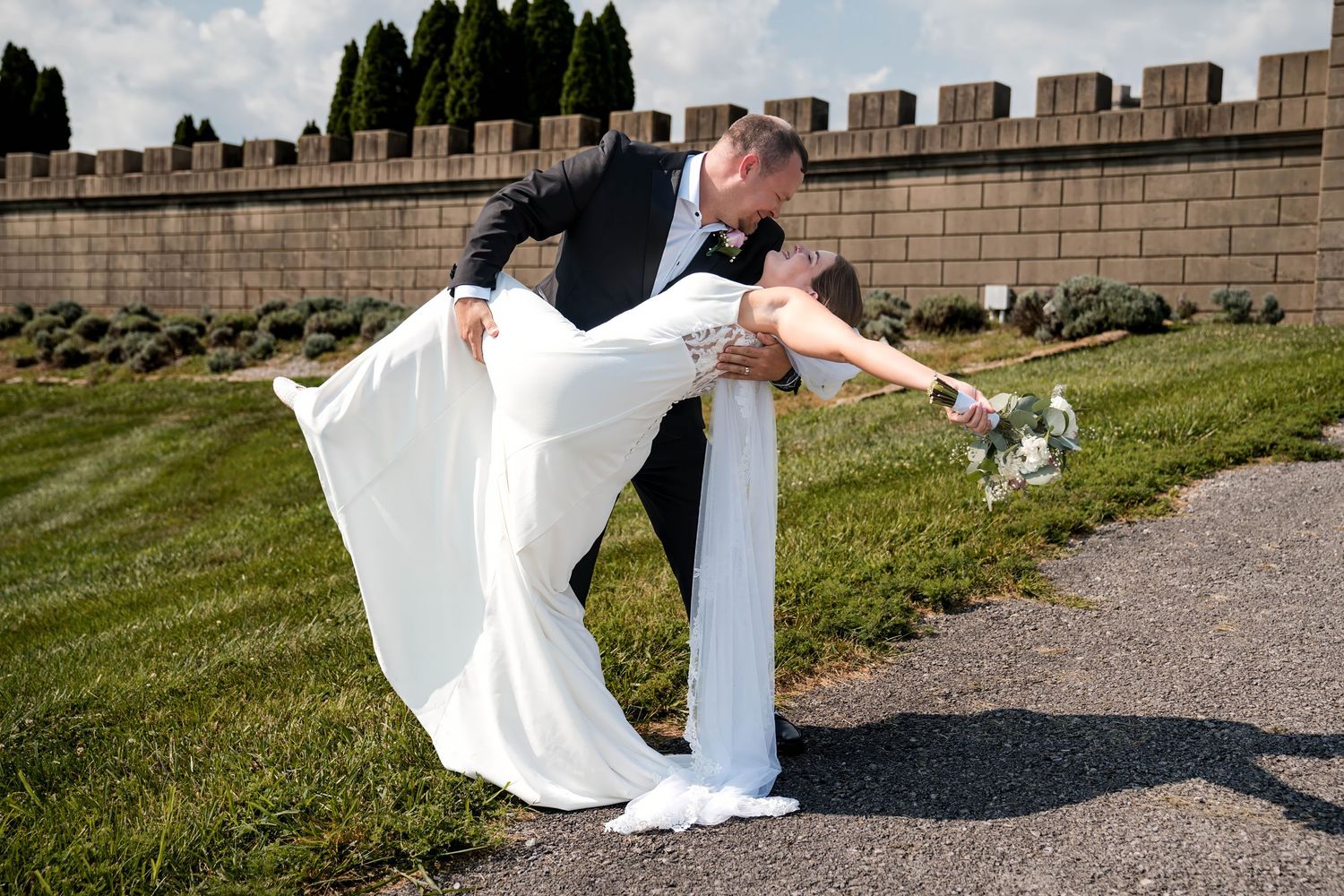 Wedding, couples, and lifestyle photography by Siler Productions, a Kentucky wedding photographer.