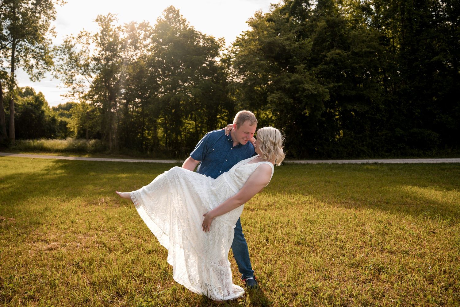 Wedding, couples, and lifestyle photography by Siler Productions, a Kentucky wedding photographer.