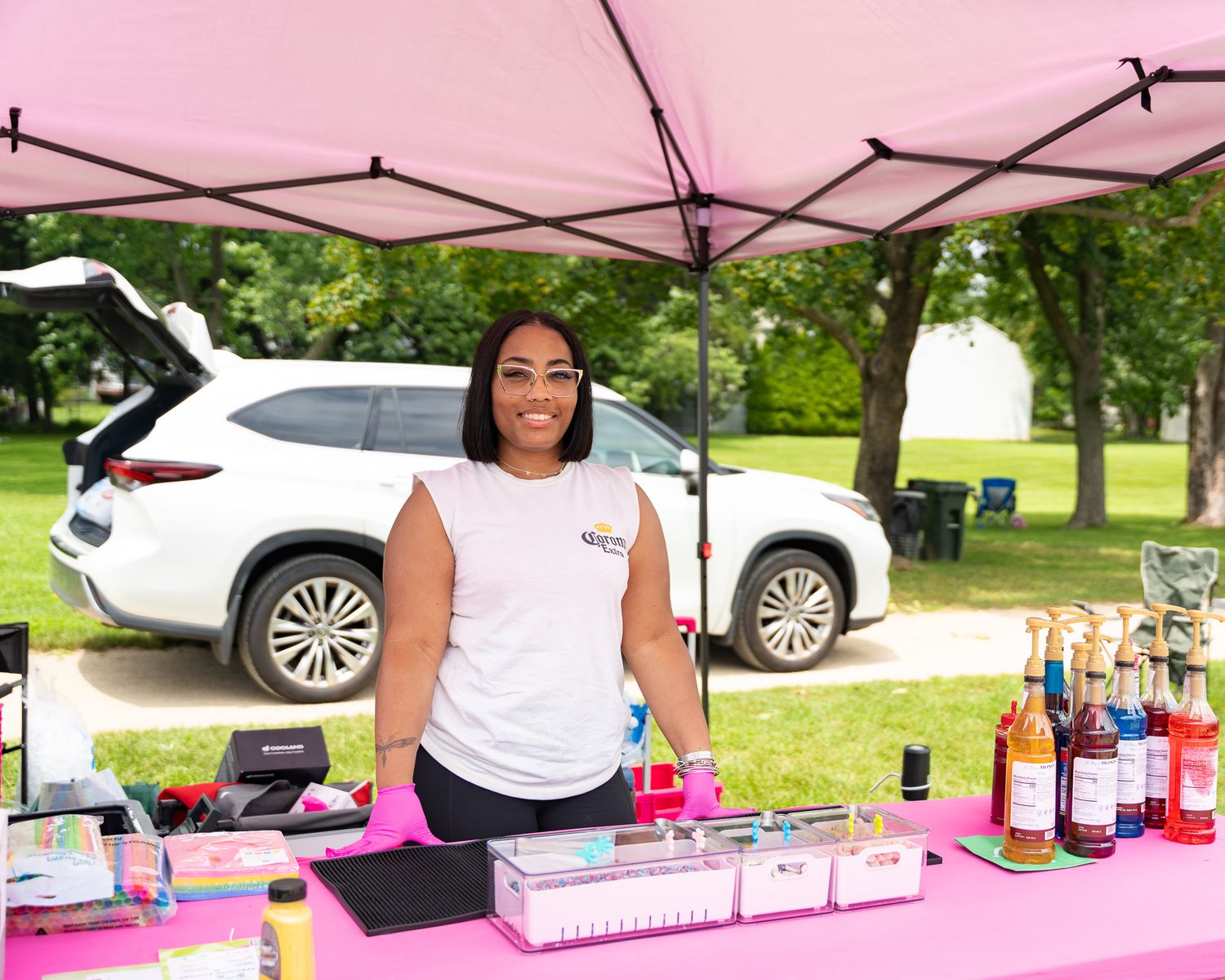 female vendor
