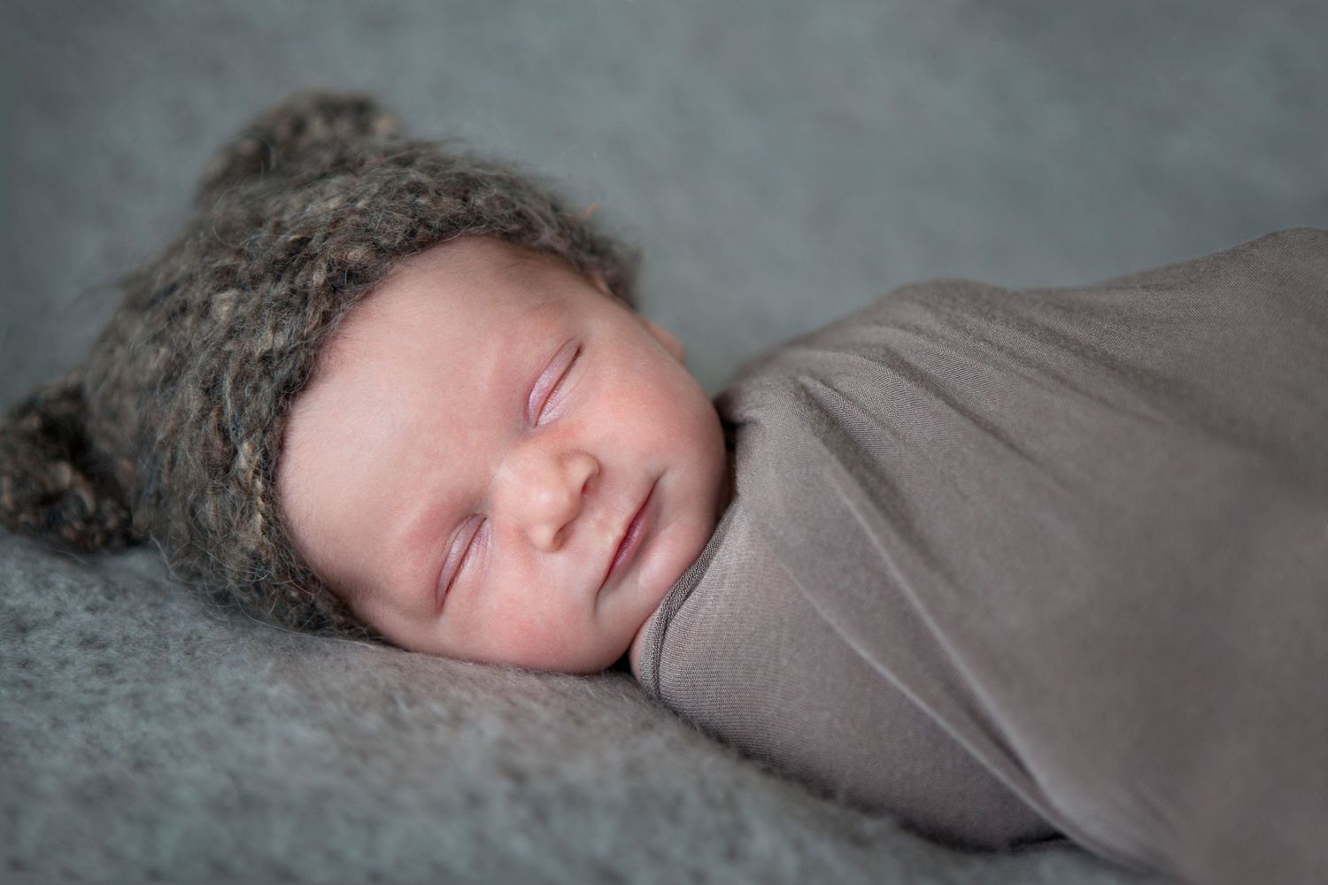 Newborn photographer Daytona Beach