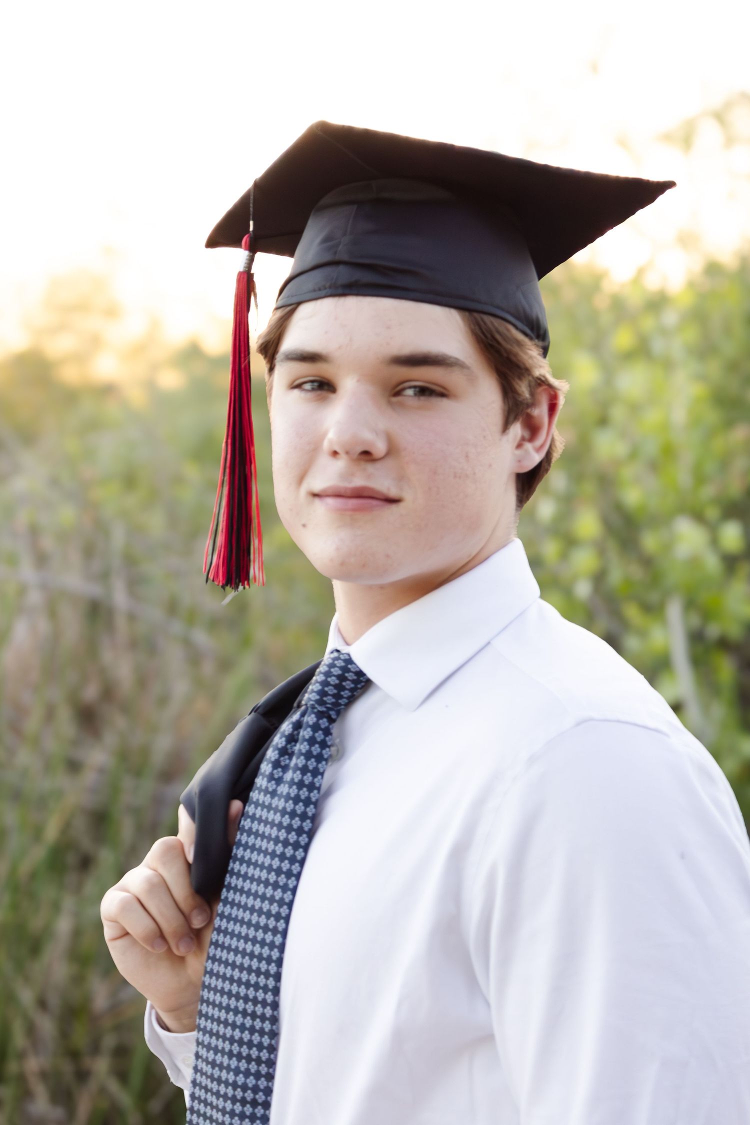 Affordable senior session in gilbert arizona. Natural, soft light senior portraits in san tan valley arizona