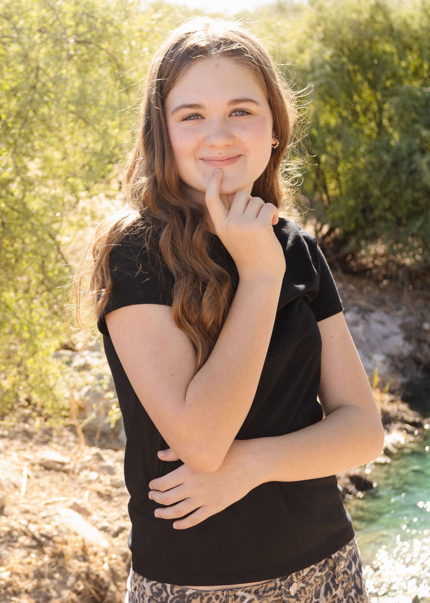 Kid's Portrait in a natural setting in Gilbert Arizona. Warm and natural desert photography in Florence arizona. Family Portrait in arizona