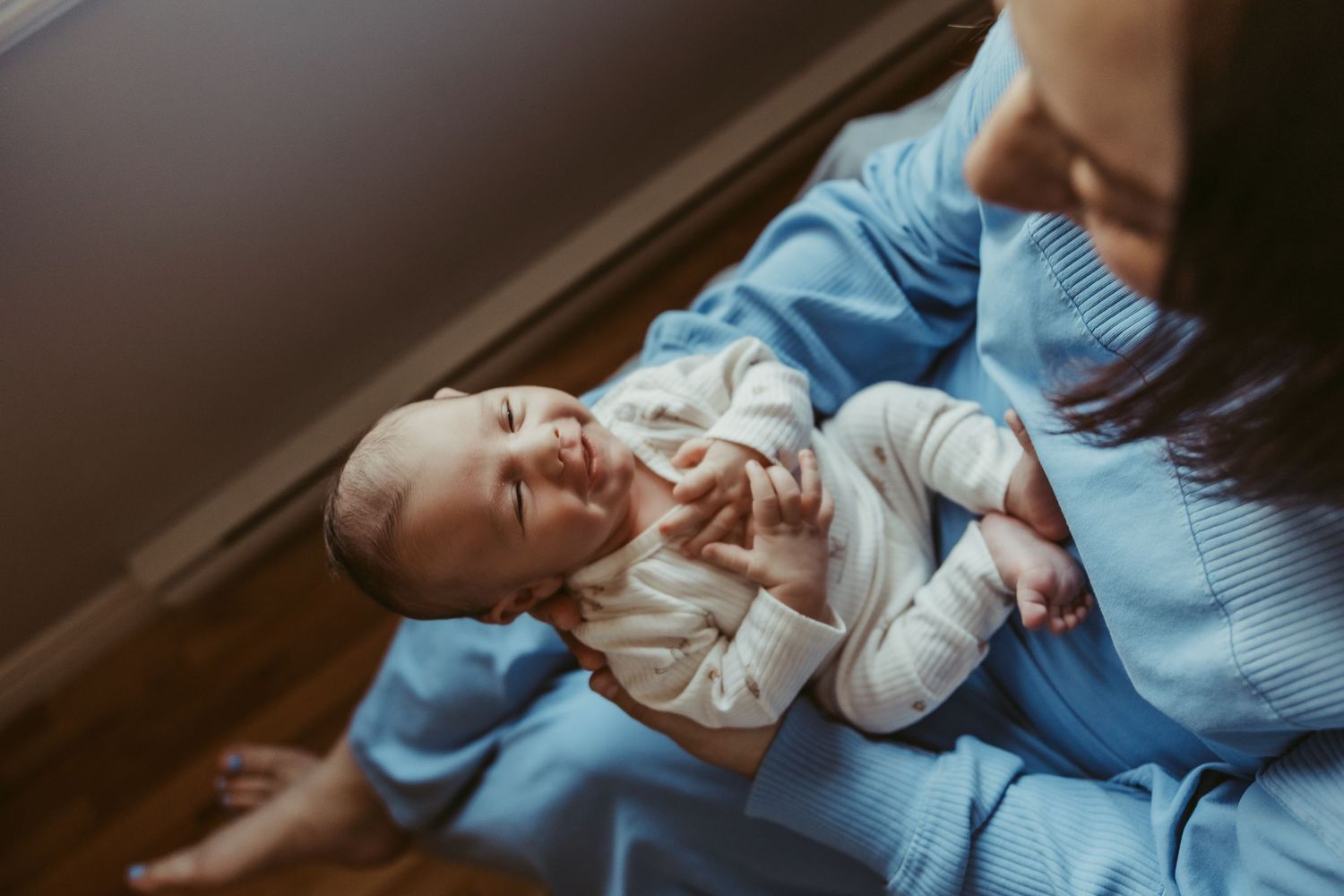 newborn baby in home shoot moncton nb