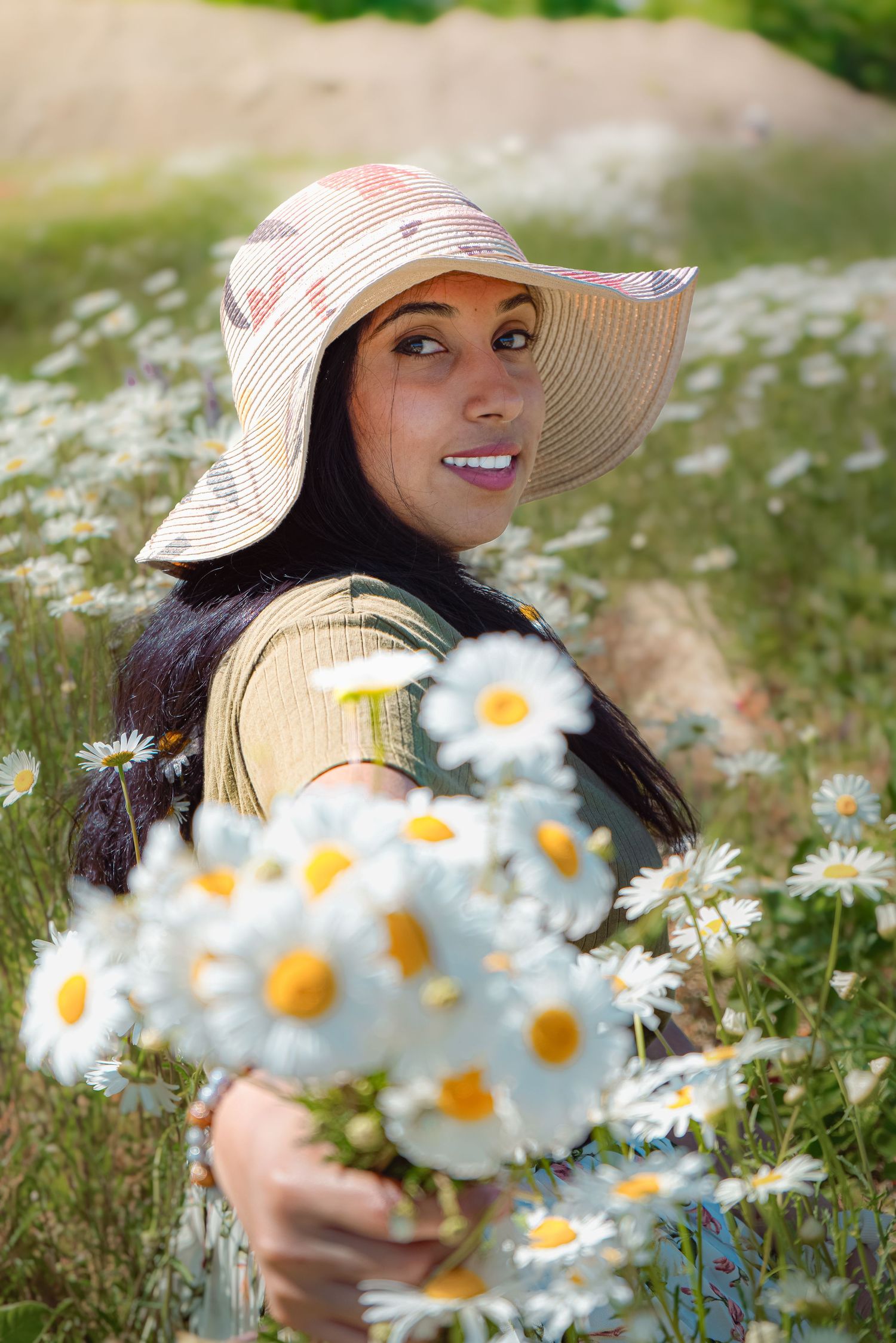 Model portraits, storytelling, Pinterest