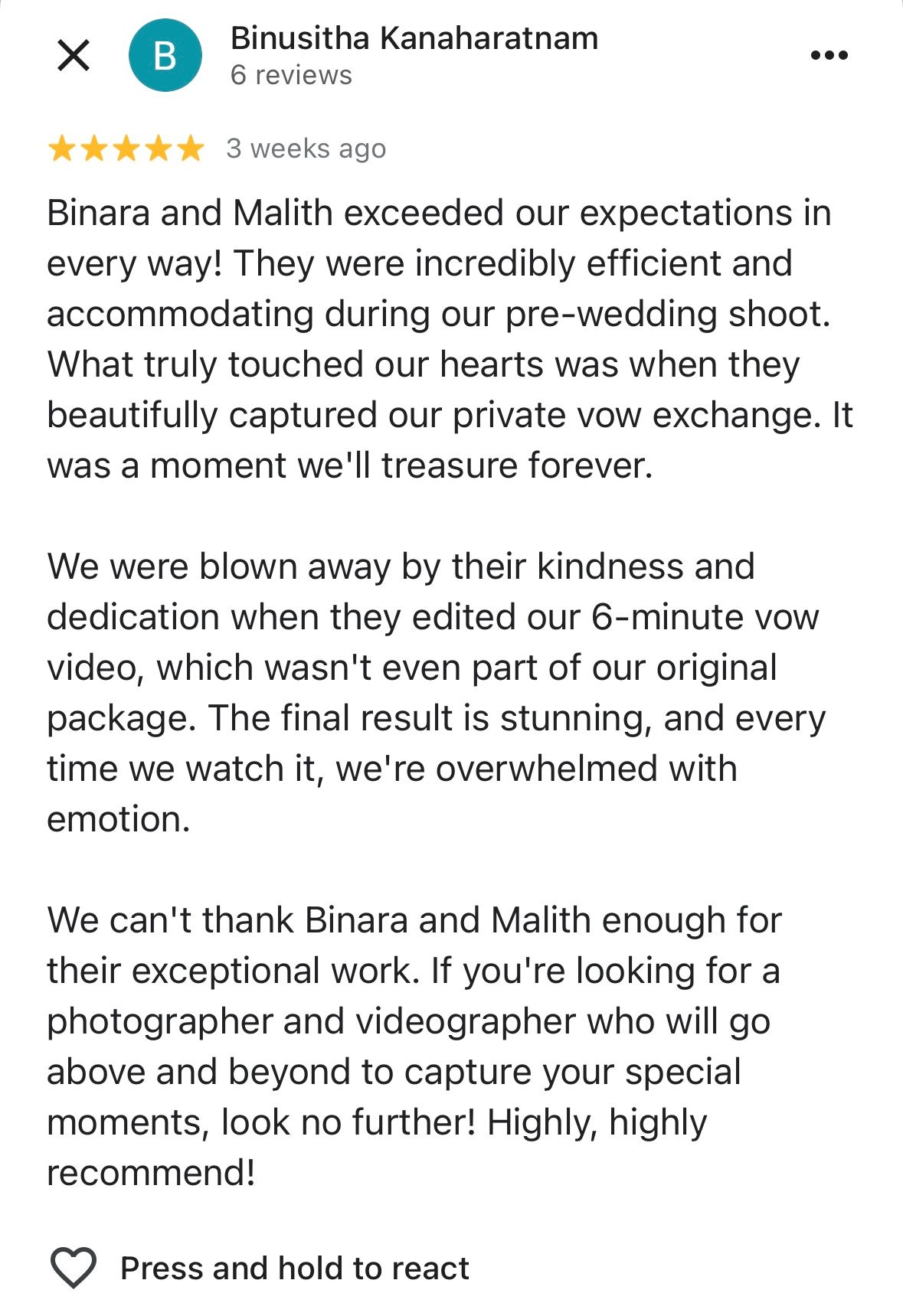 Five-star Google review praising Binara of Wed Vows for natural, beautiful engagement shoot photography.