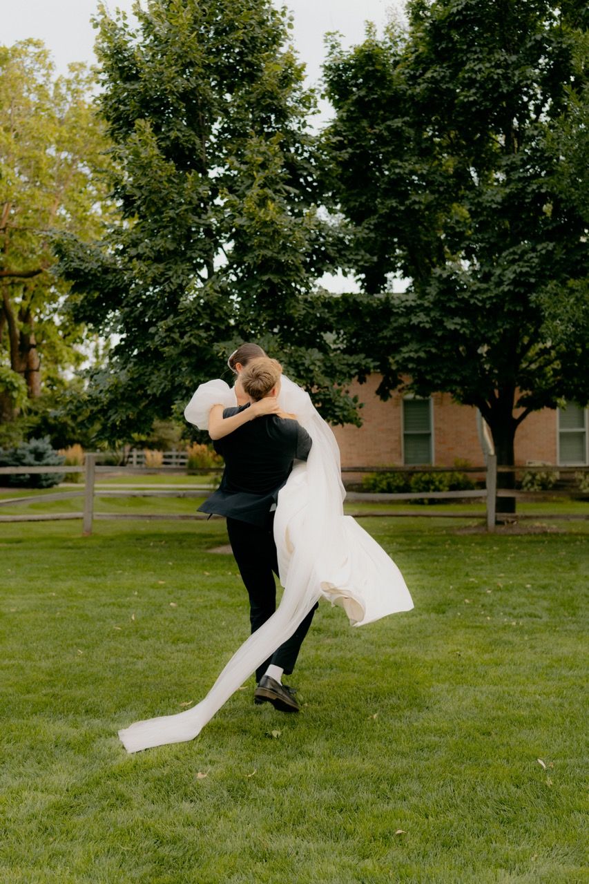 Bride and groom in Utah wedding photographed by Jensen Photo & Film. Fun and charismatic wedding photos.