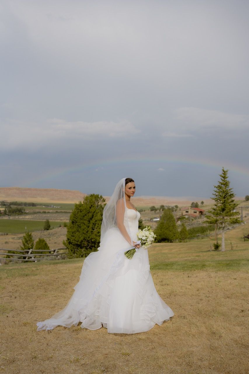 Bride in Dubois, Wyoming wedding photographed by Jensen Photo & Film.