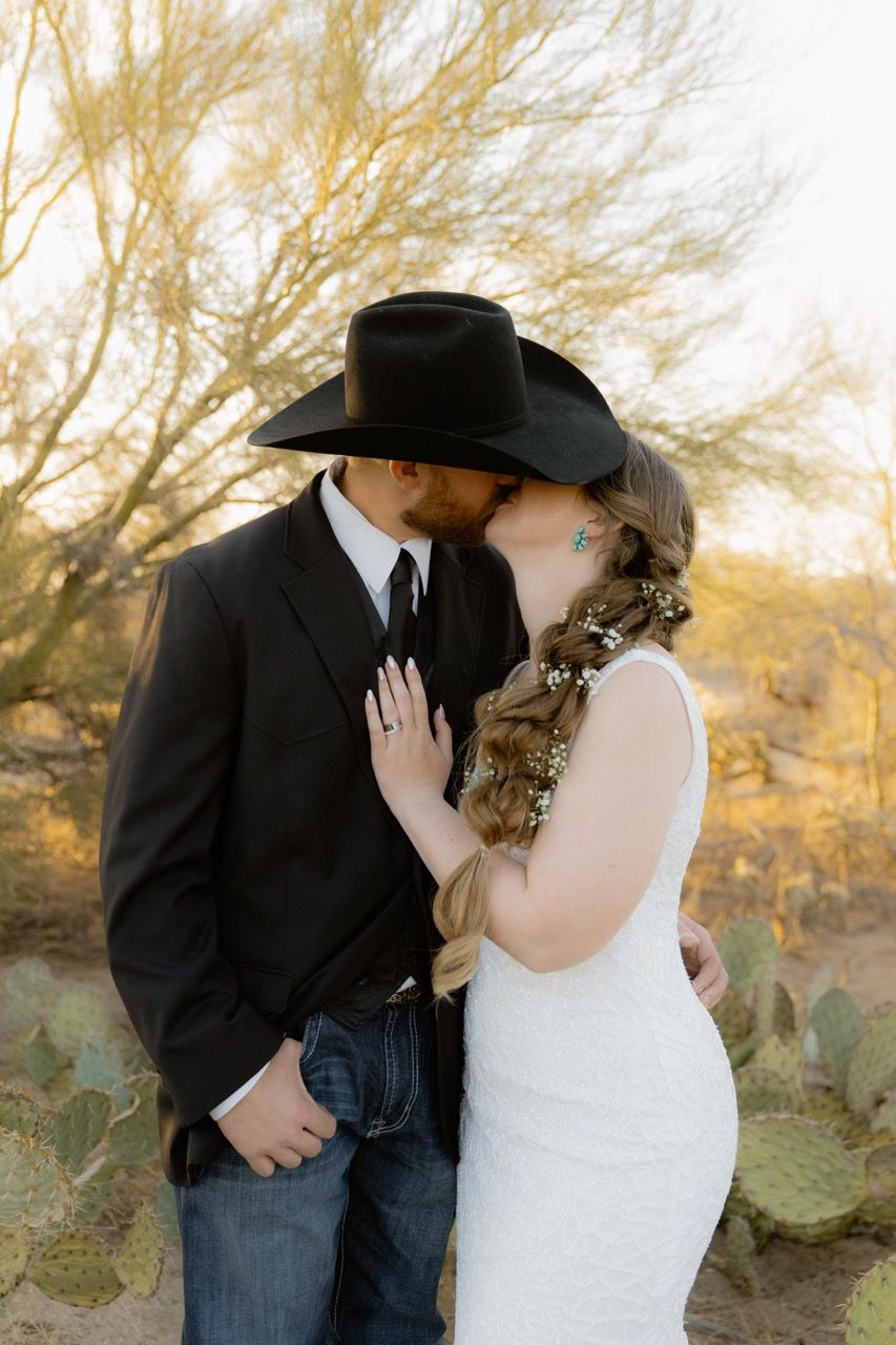 Bride and groom at Sage Creek Ranch and Events in Tucson, Arizona. Wedding photography by Jensen Photo & Film