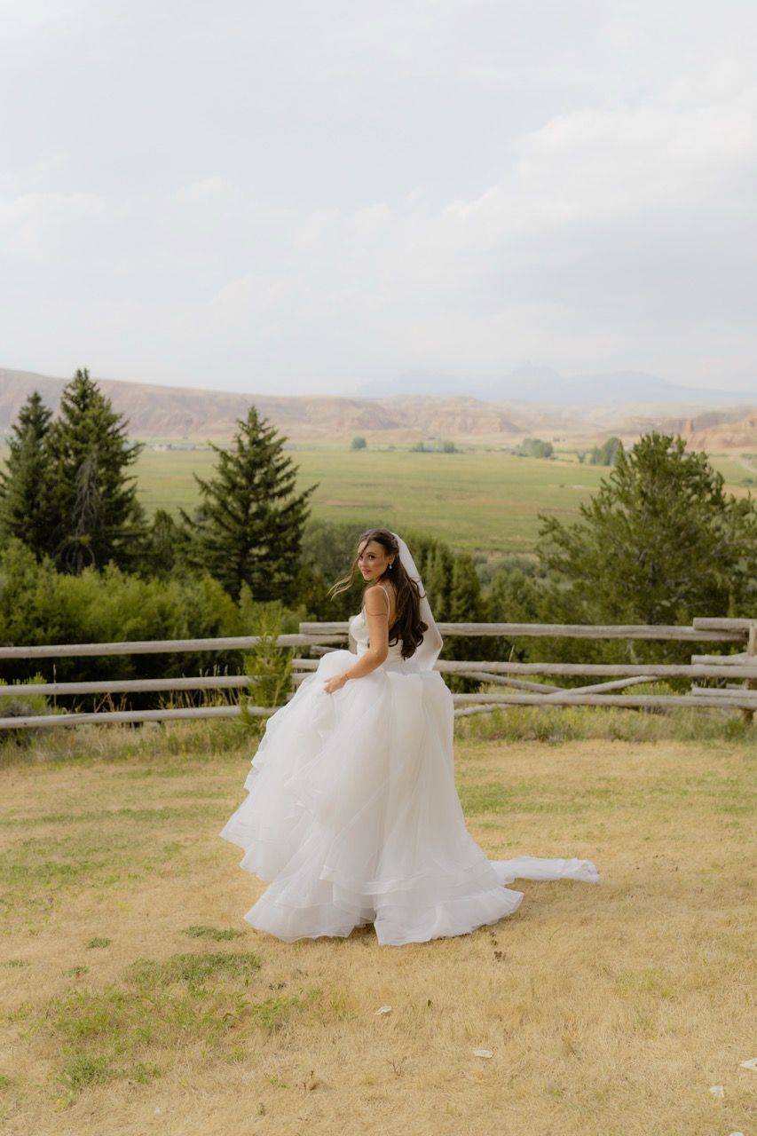 Bride in Dubois, Wyoming wedding photographed by Jensen Photo & Film.