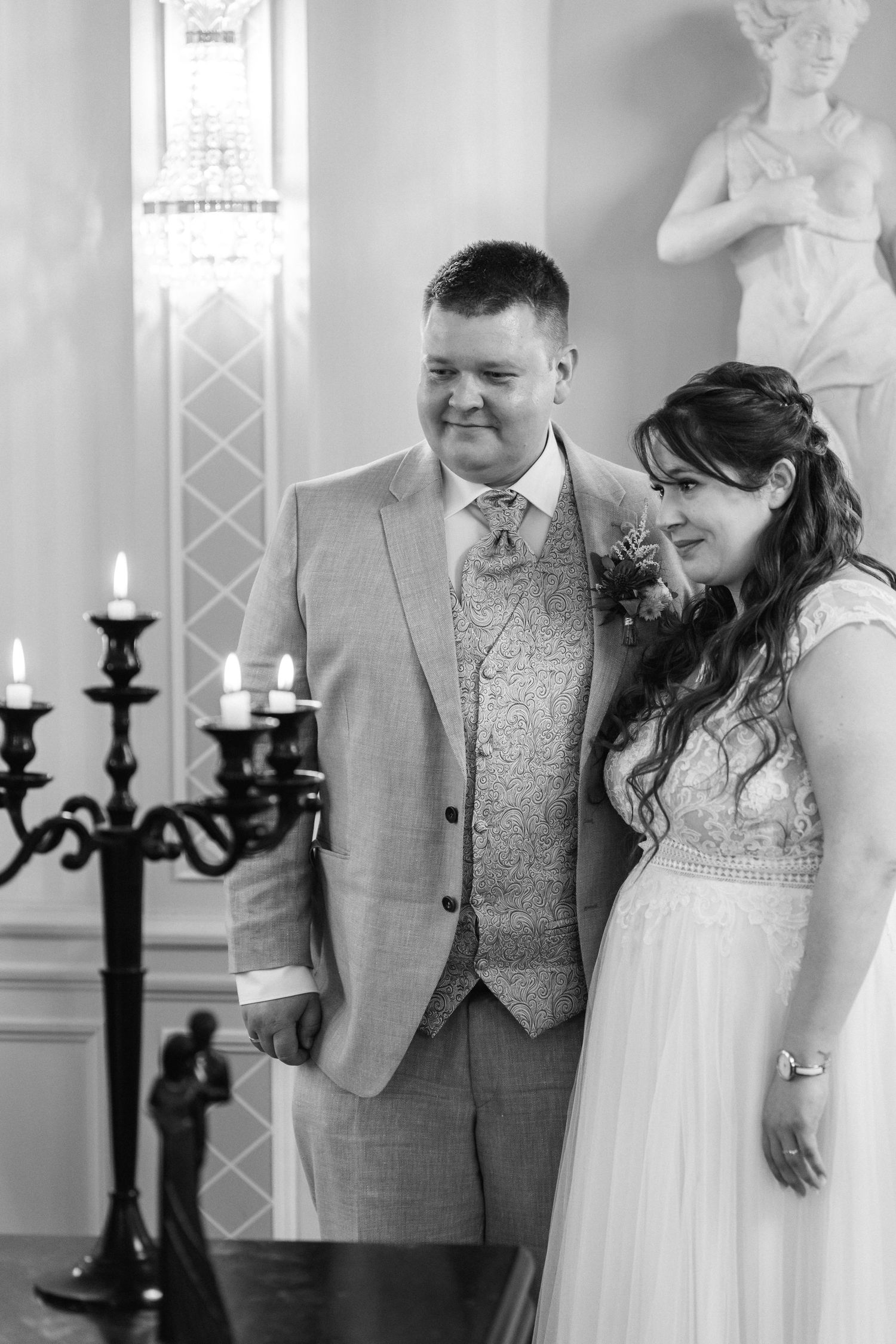 Hochzeit im Standesamt Eberswalde mit historischer Architektur der Märchenvilla