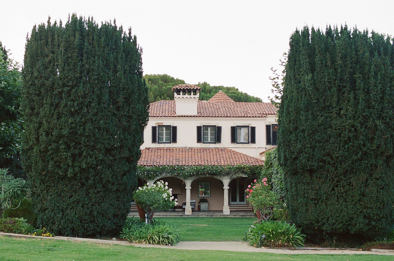 Exterior view of Stonepine Estate wedding venue architecture.