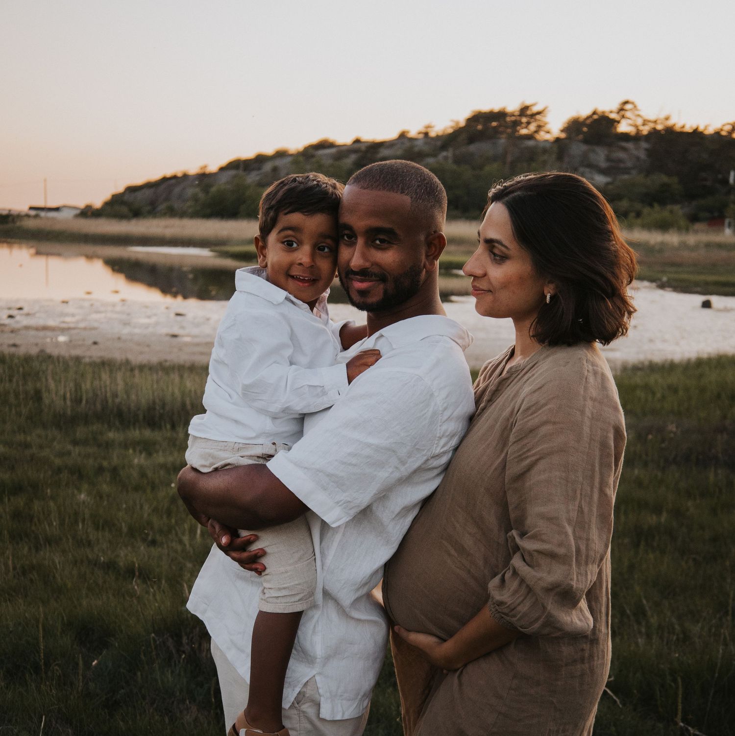 Familjefotografering göteborg, hovås, orust. Golden hour
