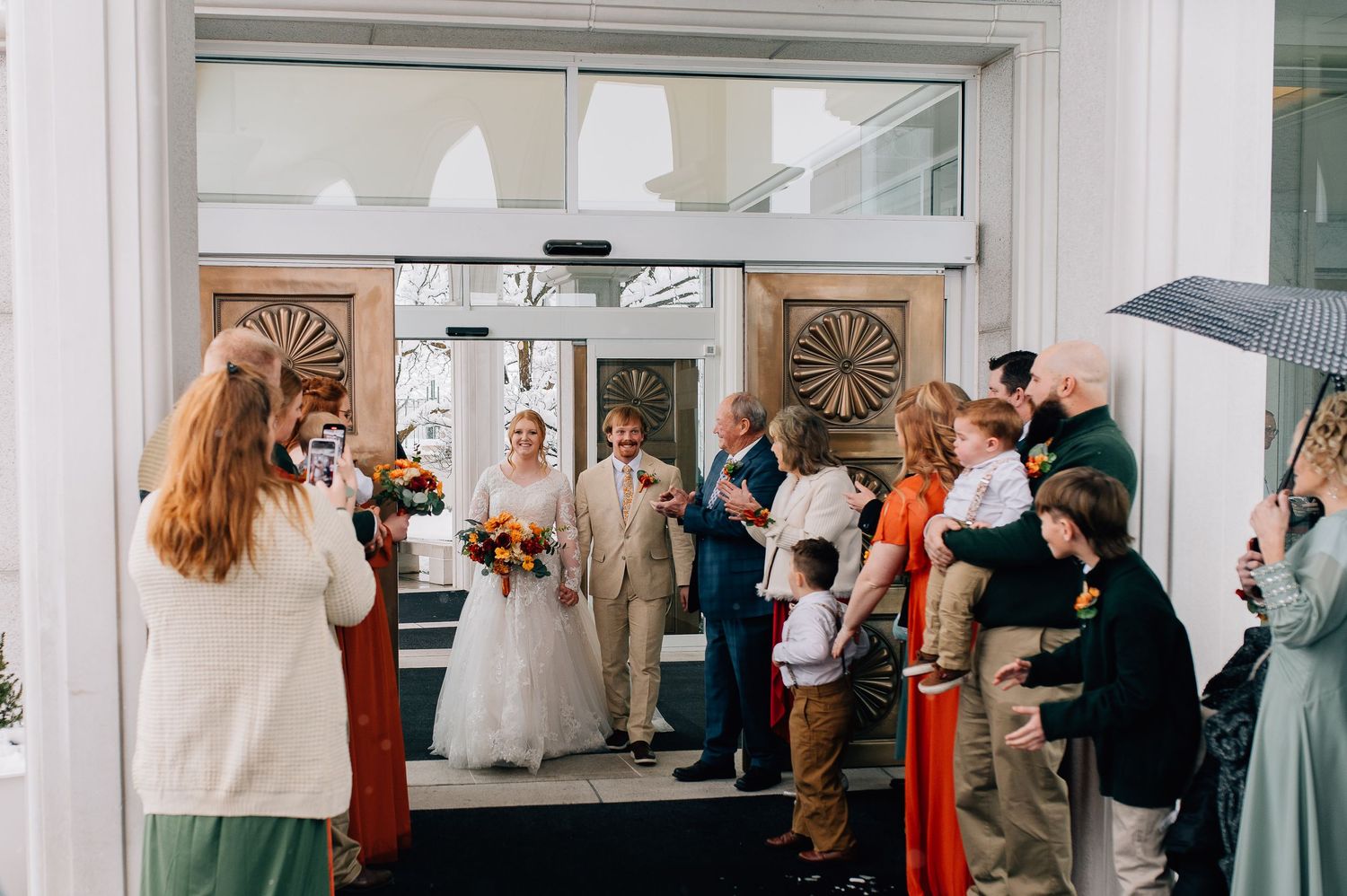 Bountiful Temple Wedding Photographer | Wedding Session