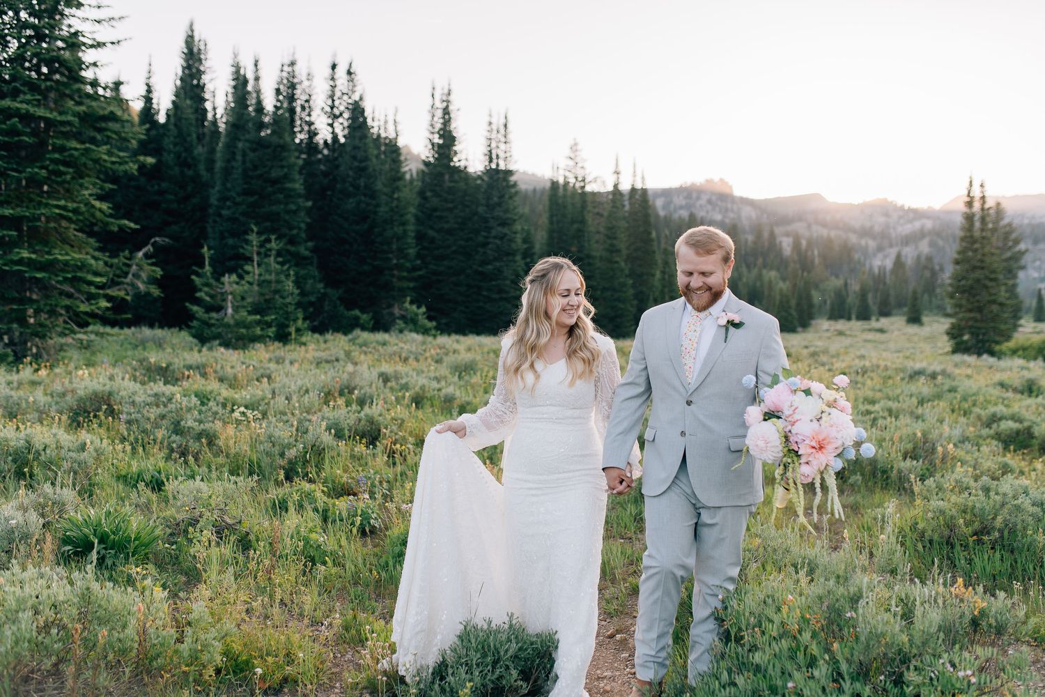 Southeast Idaho Wedding Photographer.        Logan Utah Wedding Photographer