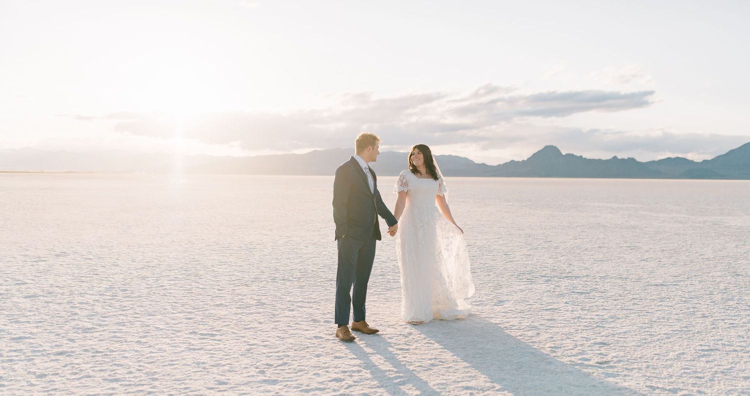 Southeast Idaho Wedding Photographer.            Salt Flats Utah Wedding Photographer