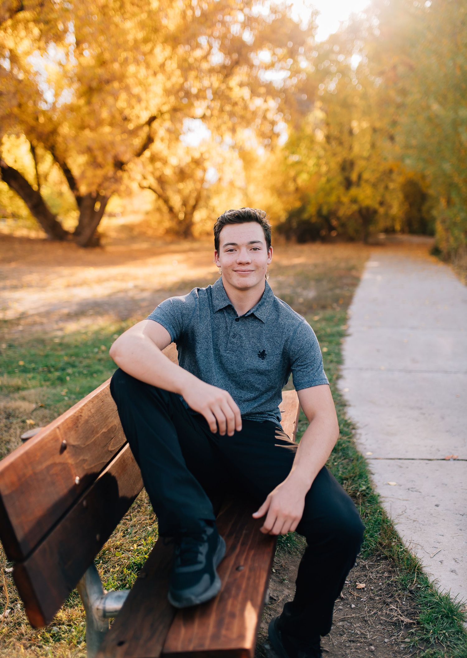 Southeast Idaho Senior Photographer            Logan Utah Senior Photographer