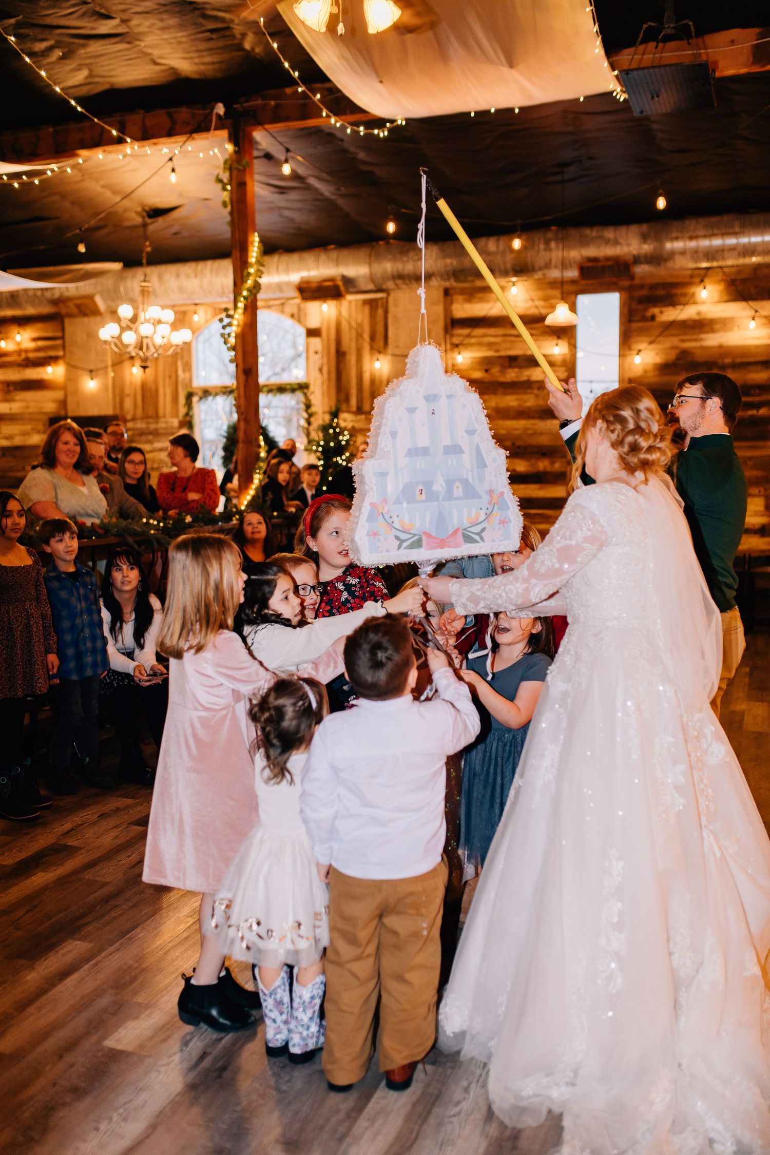 Bountiful Temple Wedding Photographer | Wedding Session