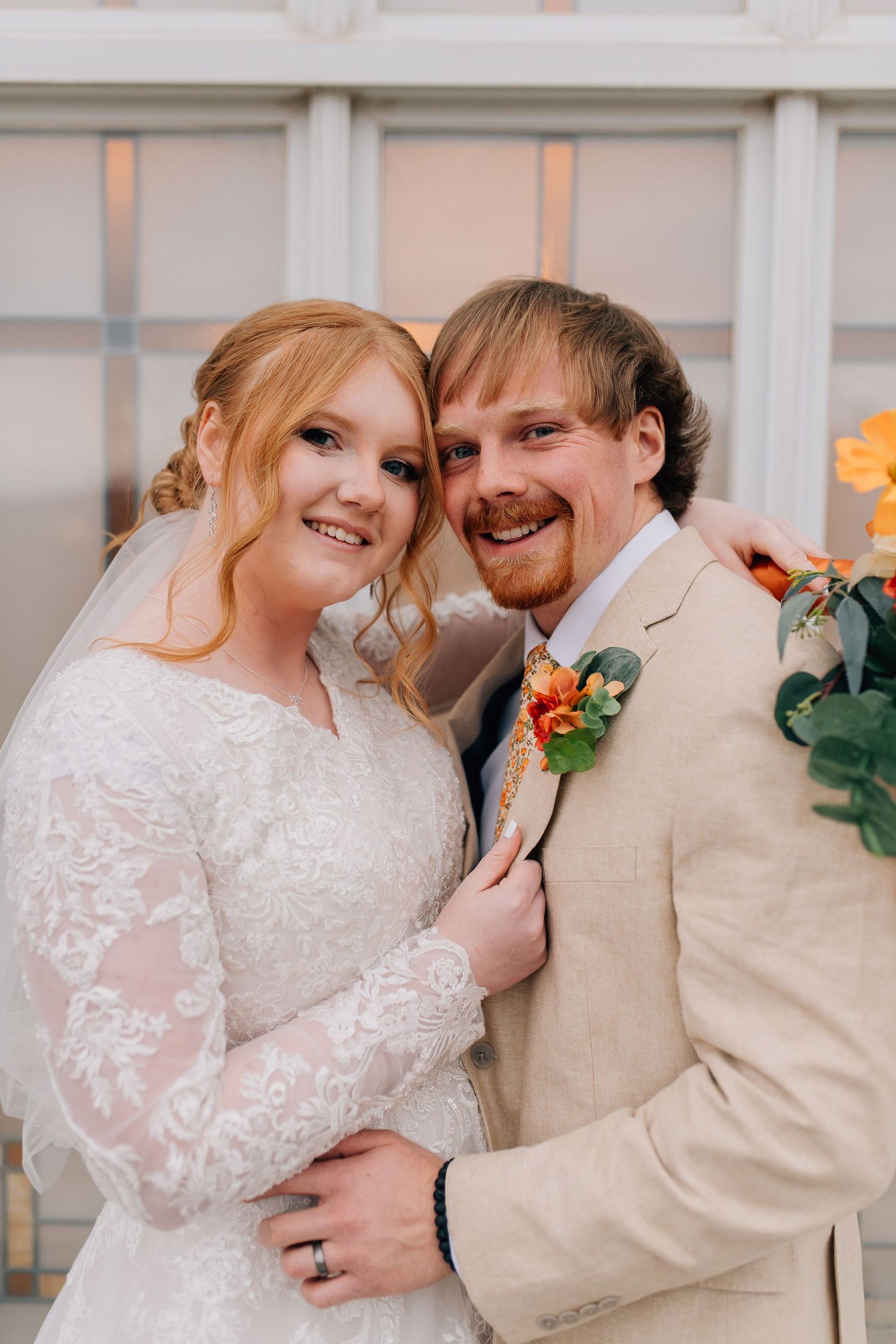 Bountiful Temple Wedding Photographer | Wedding Session