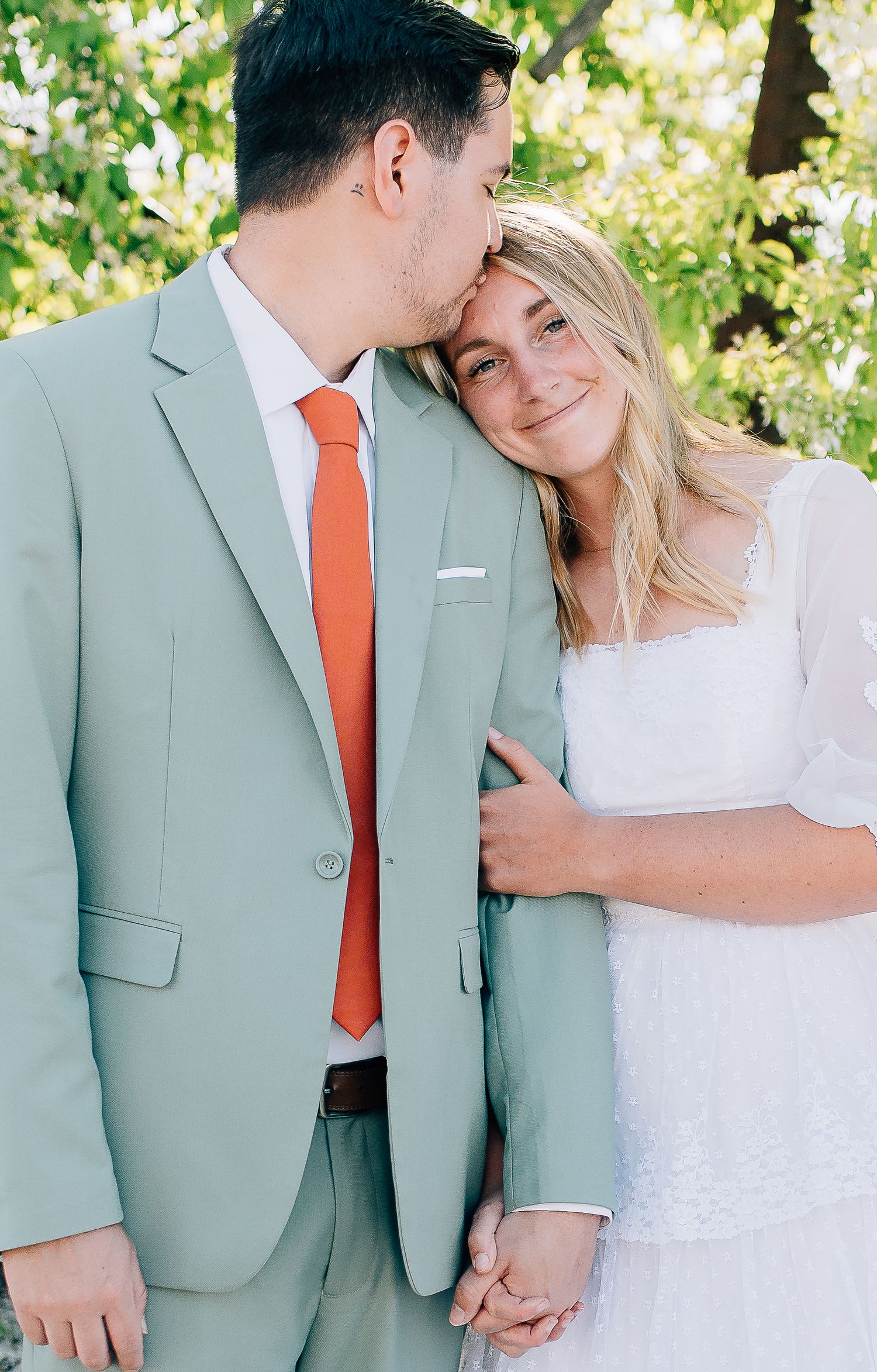 Southeast Idaho Wedding Photographer.      Newton Utah Wedding Photographer