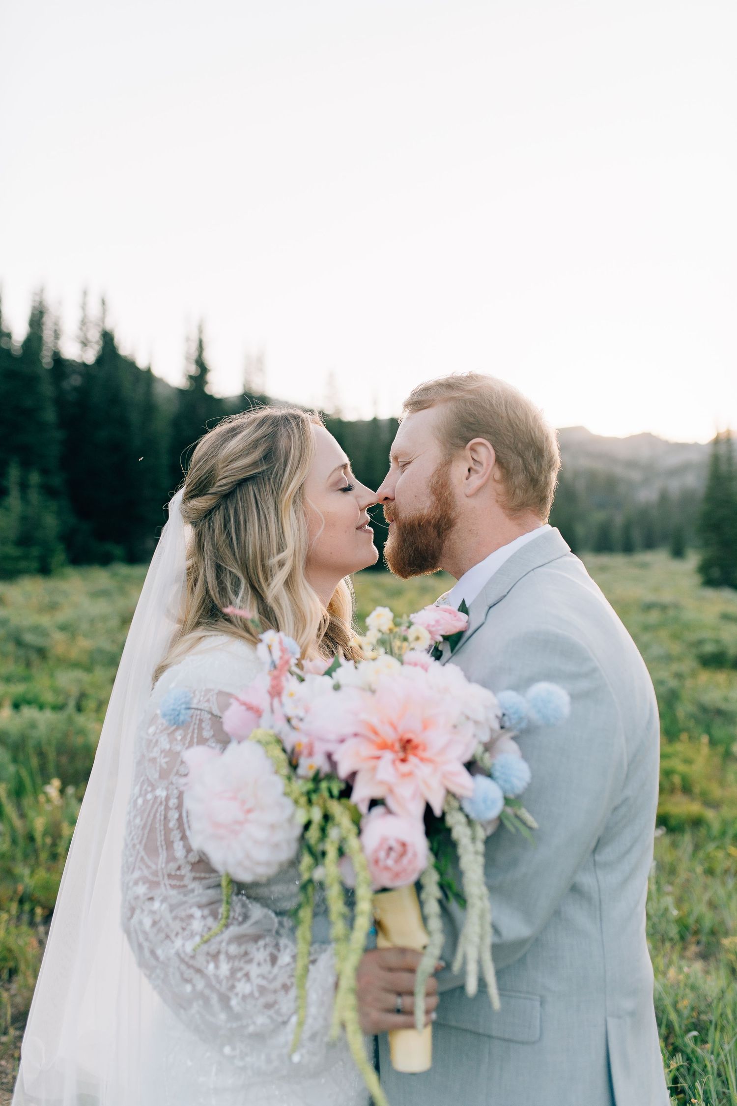 Southeast Idaho Wedding Photographer        Logan Utah Wedding Photographer