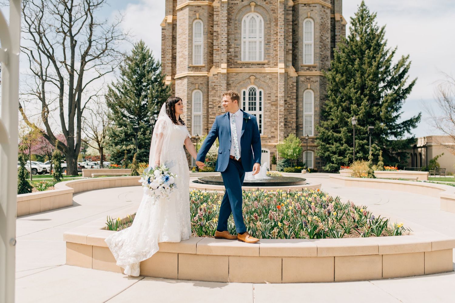 Southeast Idaho Wedding Photographer.        Logan Utah Wedding Photographer