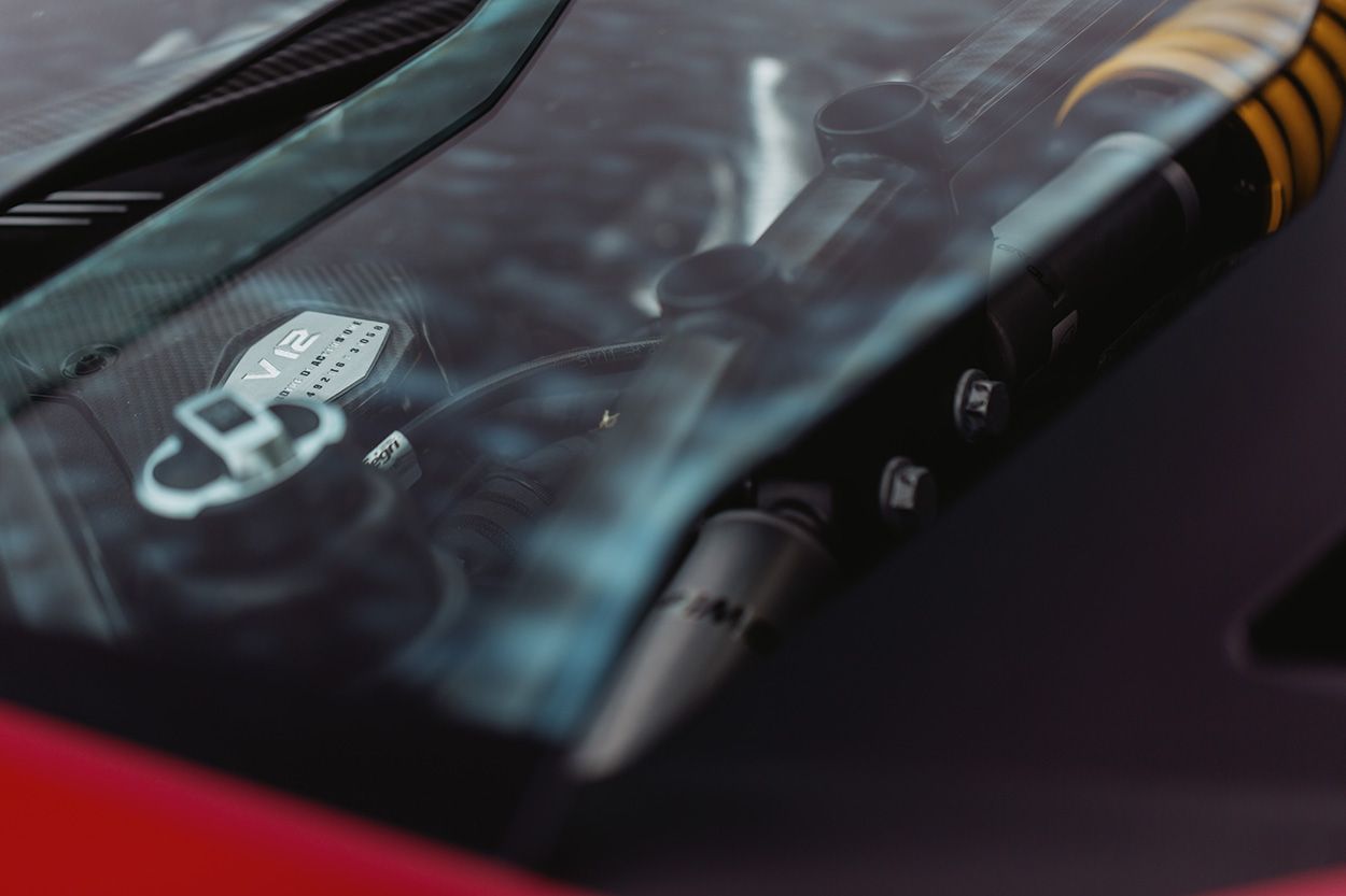 LAMBORGHINI ENGINE BAY PHOTOGRAPHY