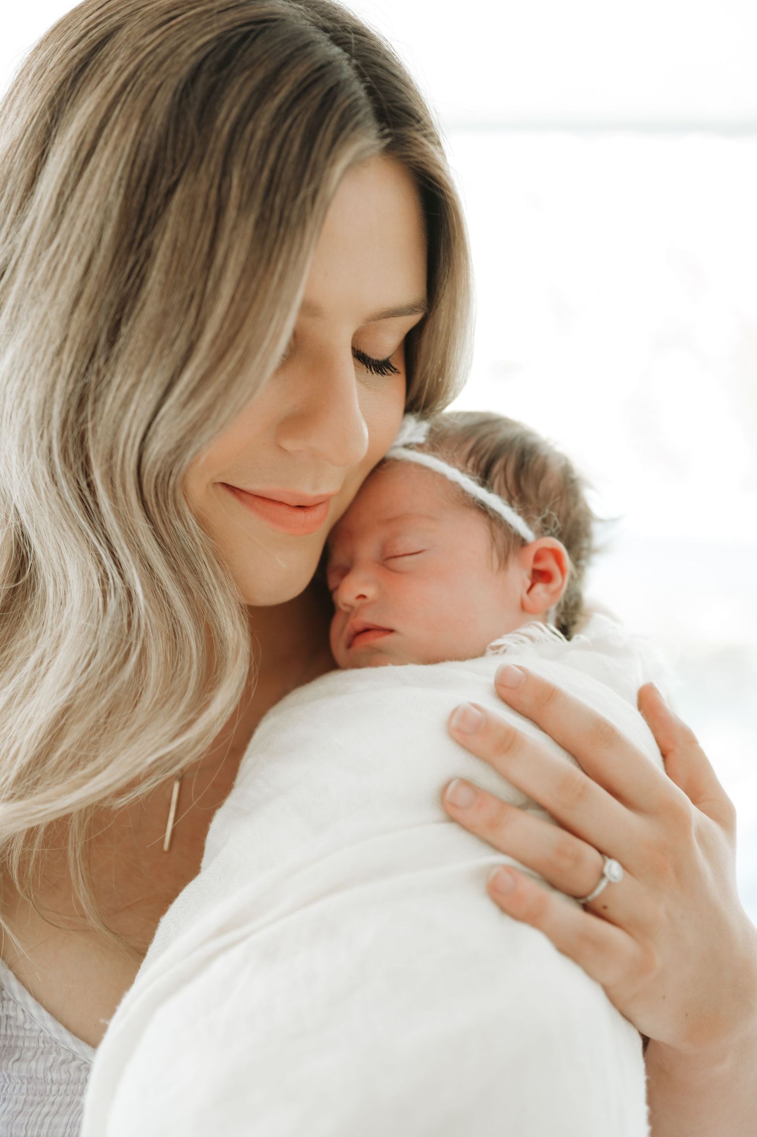 In-home lifestyle newborn family photography session