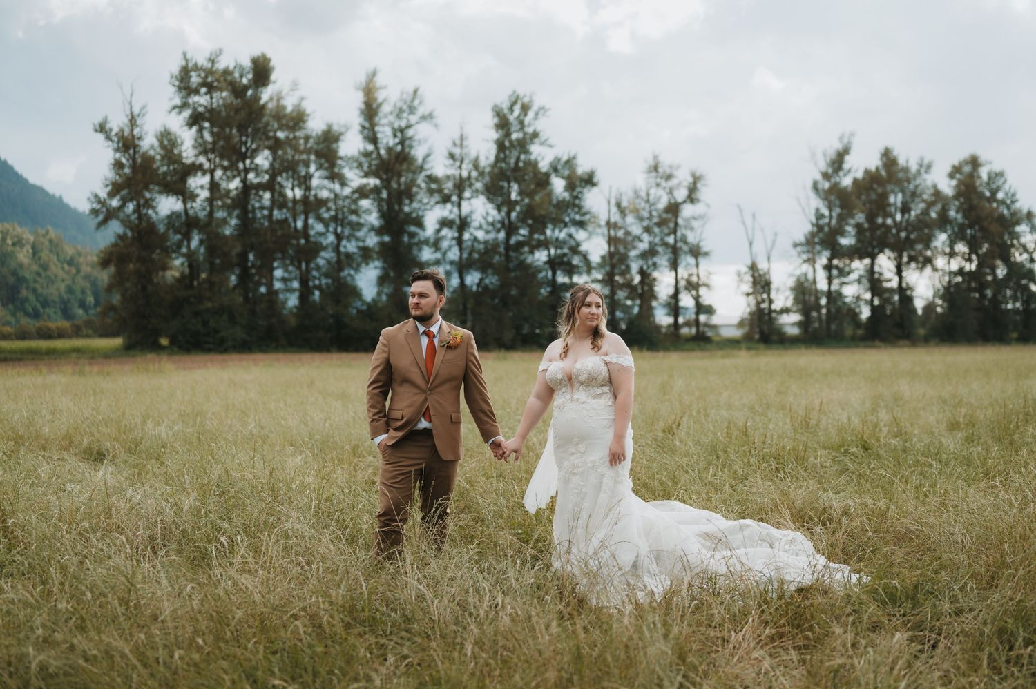 Wedding lifestyle photographer, lower mainland