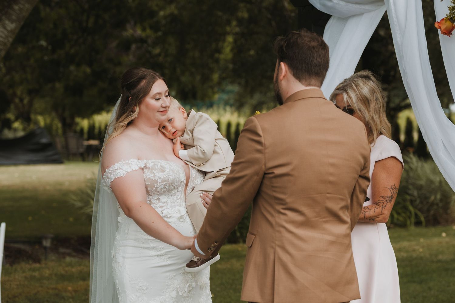 Wedding lifestyle photographer, lower mainland