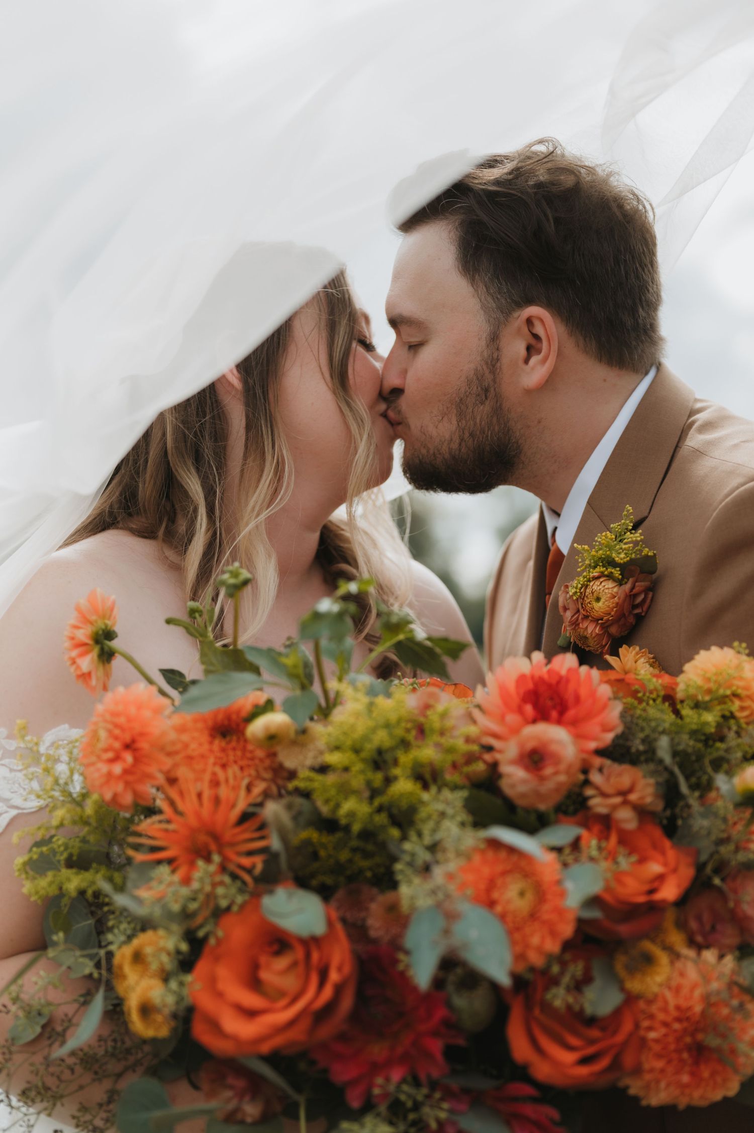 Wedding lifestyle photographer, lower mainland