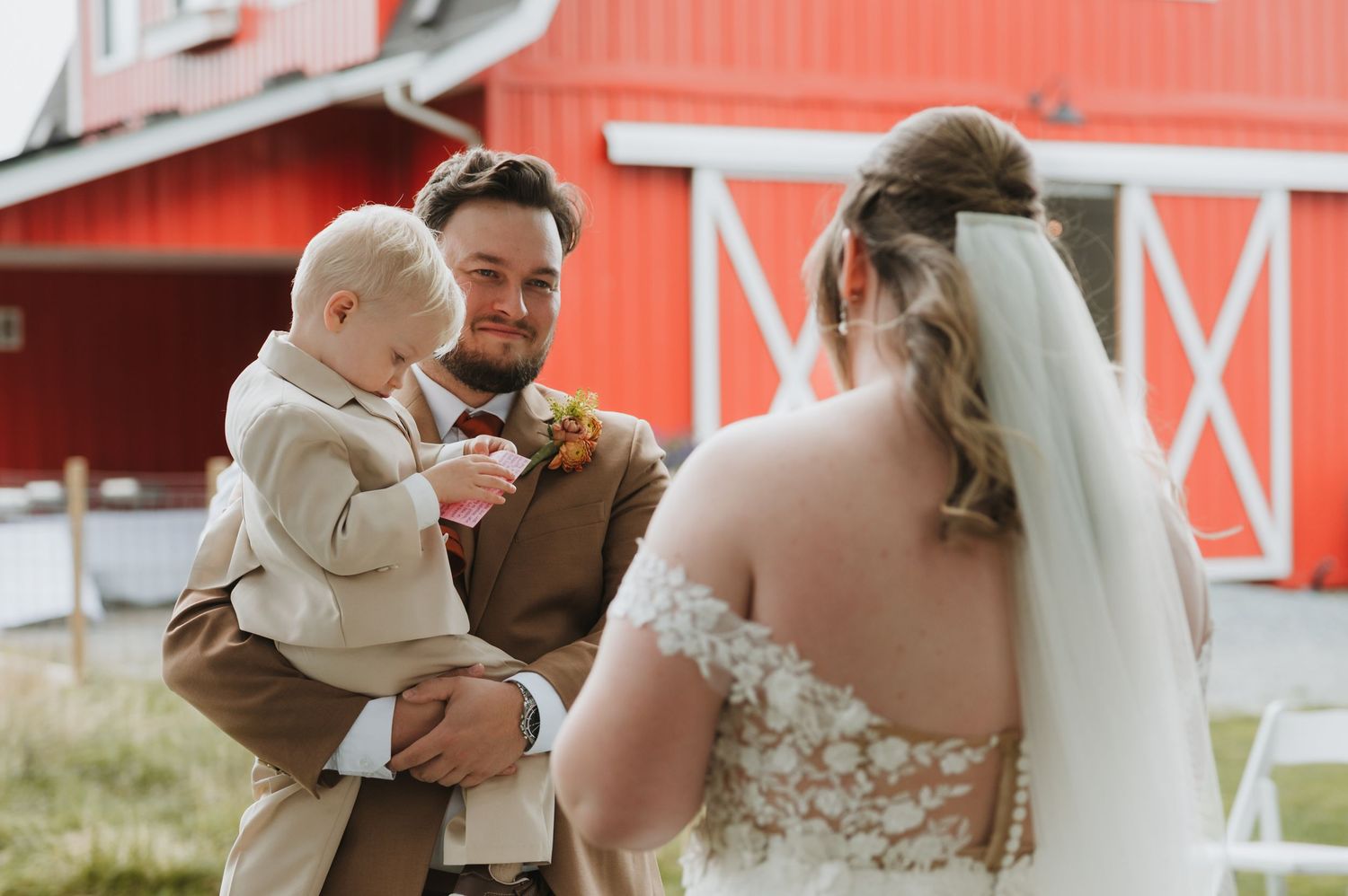 Wedding lifestyle photographer, lower mainland