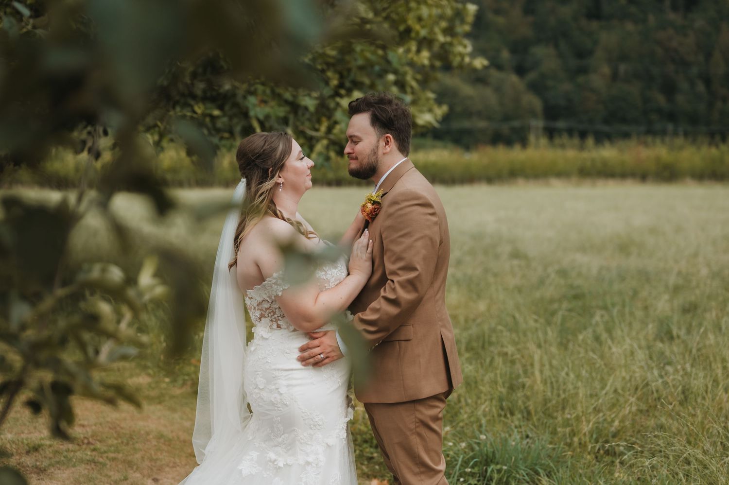 Wedding lifestyle photographer, lower mainland